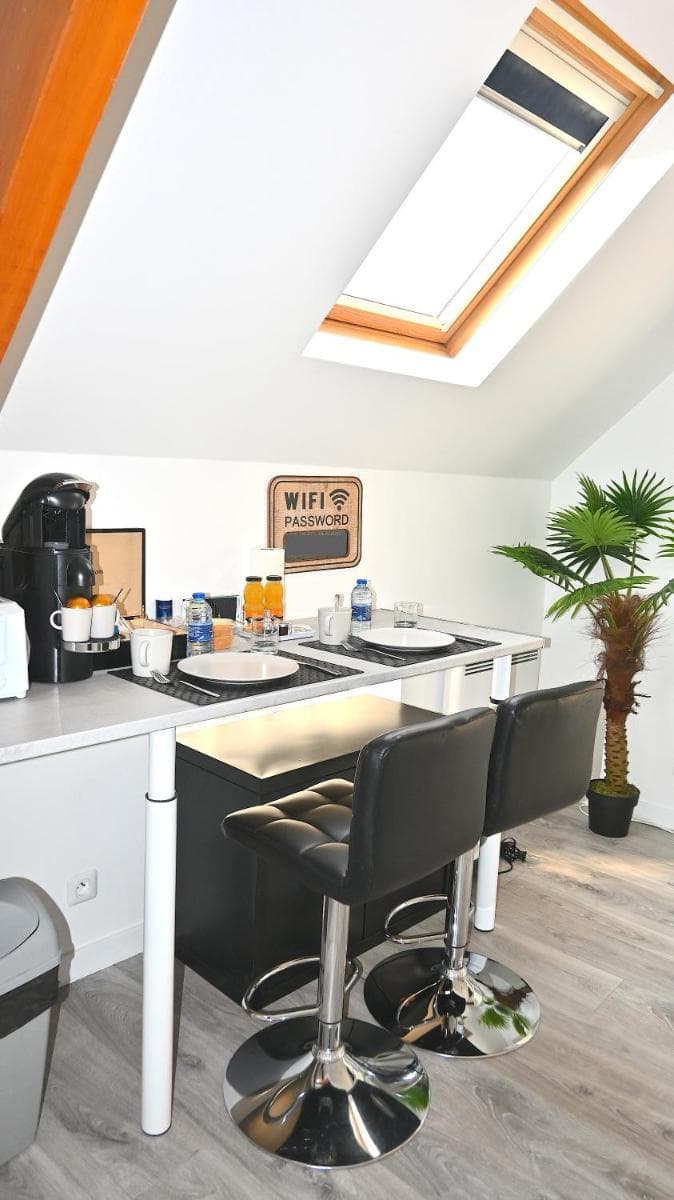 COSY CHAMBRE CHEZ HABITANT 5mn Aéroport Roissy CDG