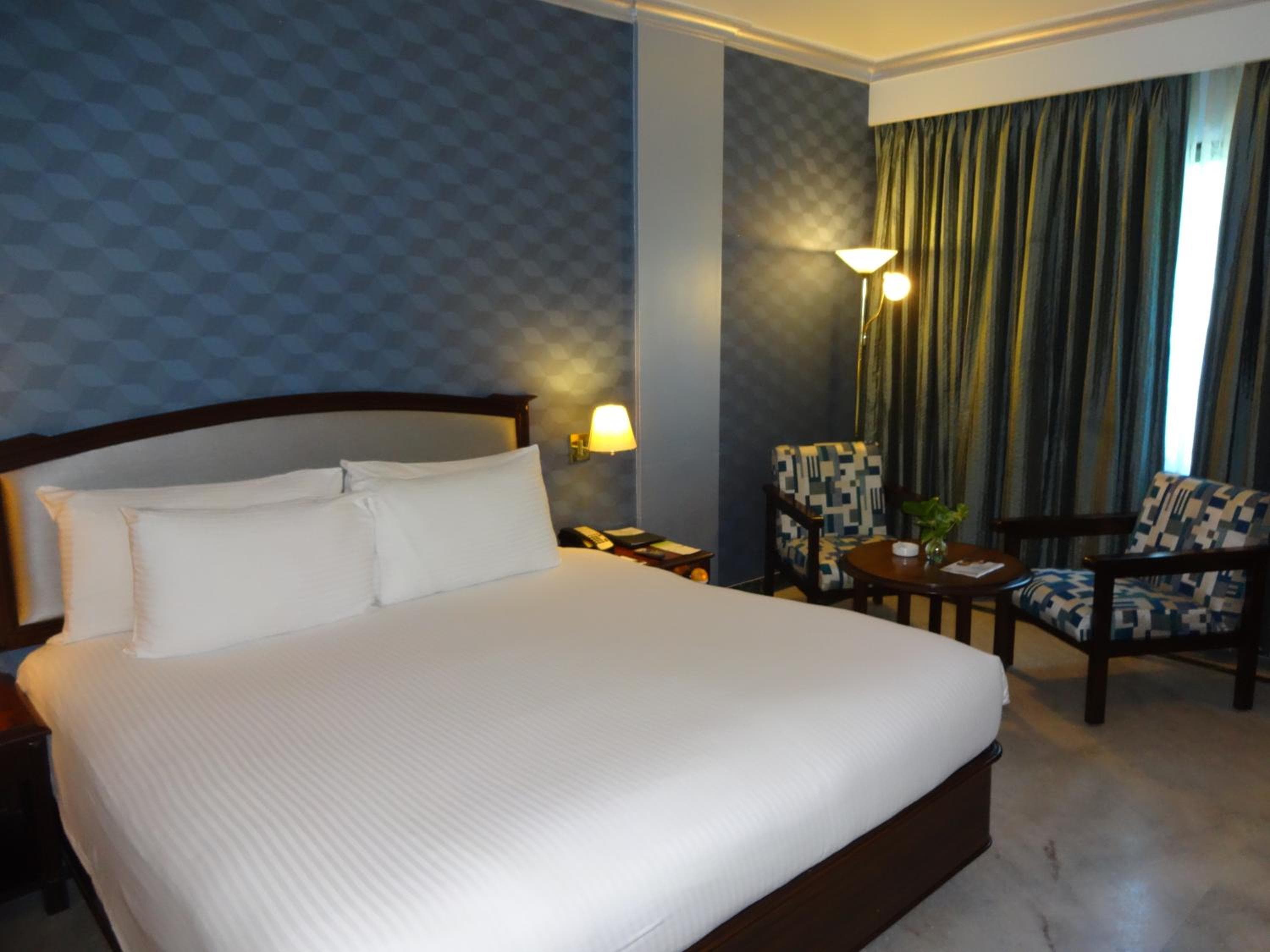 Radha Regent, Chennai