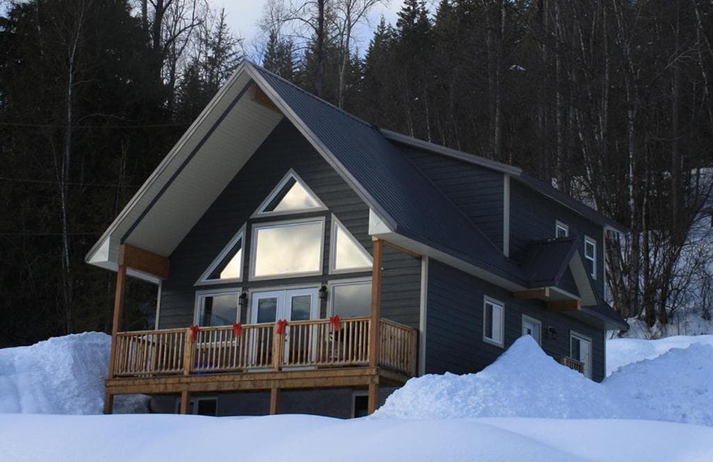 Stoke Cabin by Revelstoke Vacations