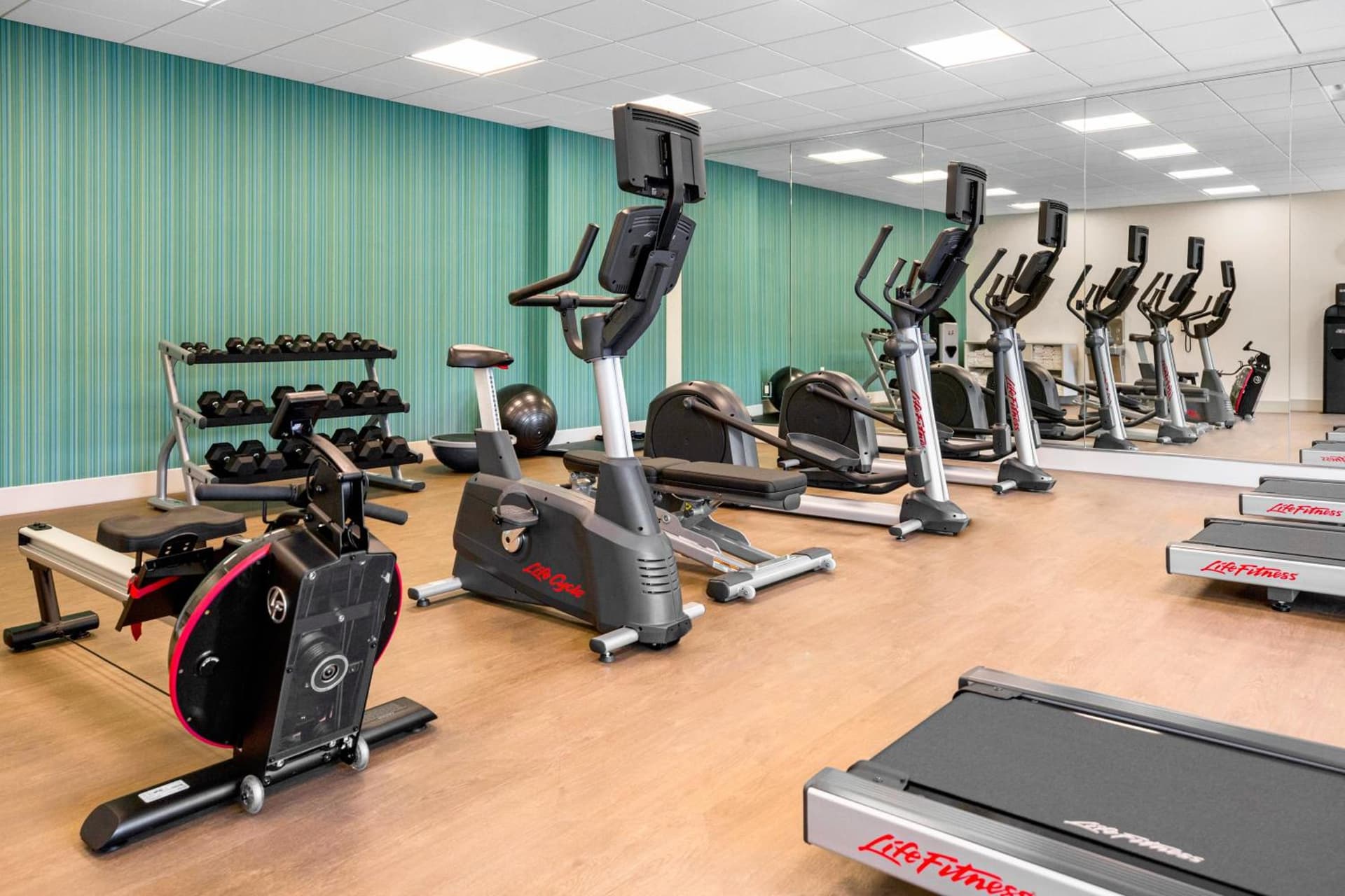 Holiday Inn Express & Suites Sanford - Lake Mary by IHG