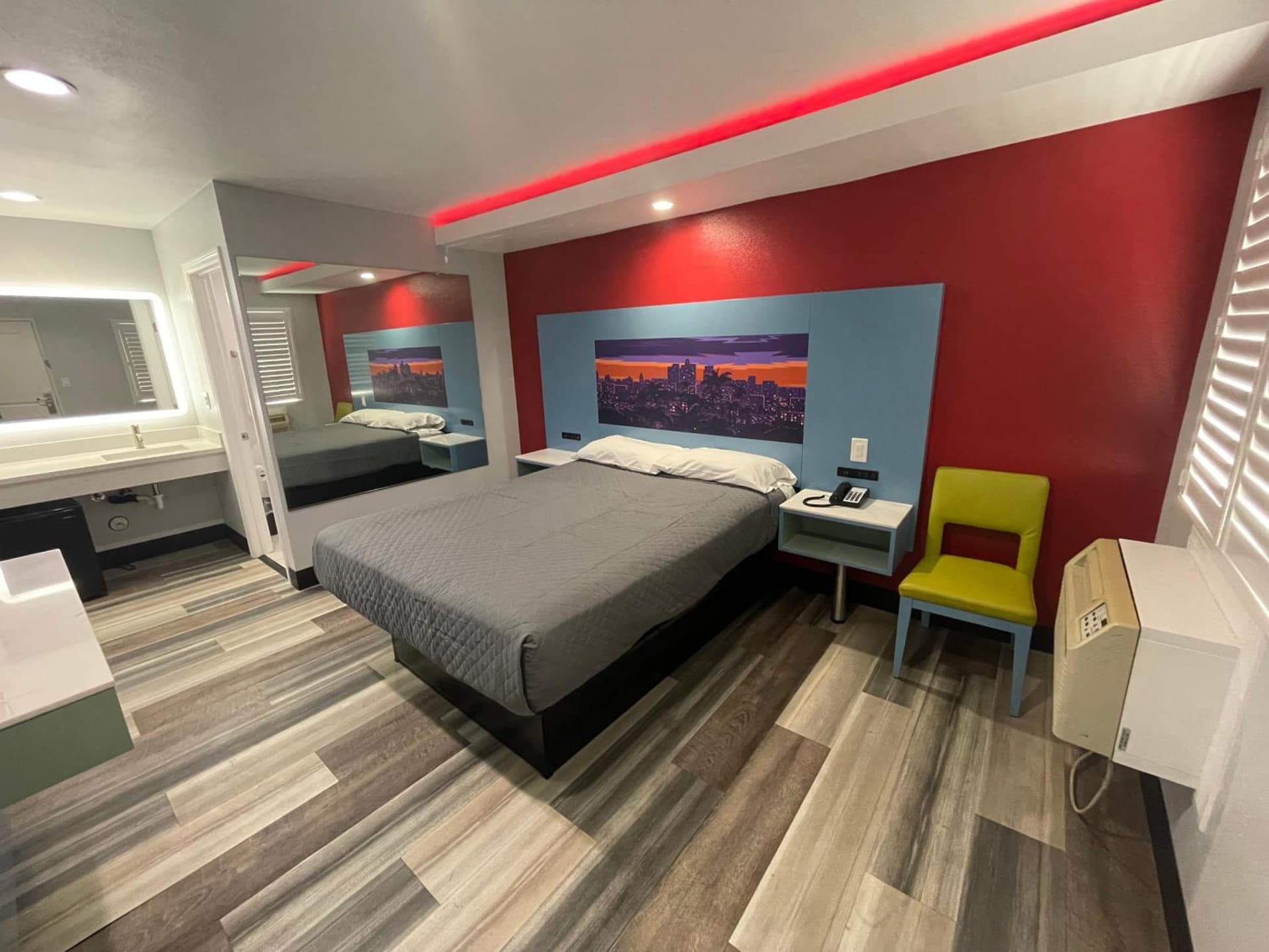 hotel room