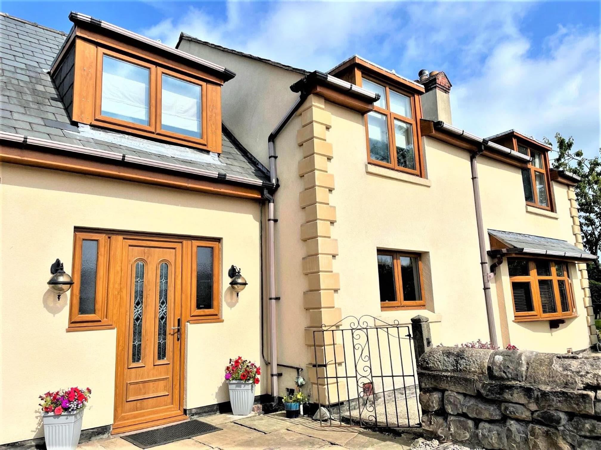 Abbey Farm House - Pet Friendly
