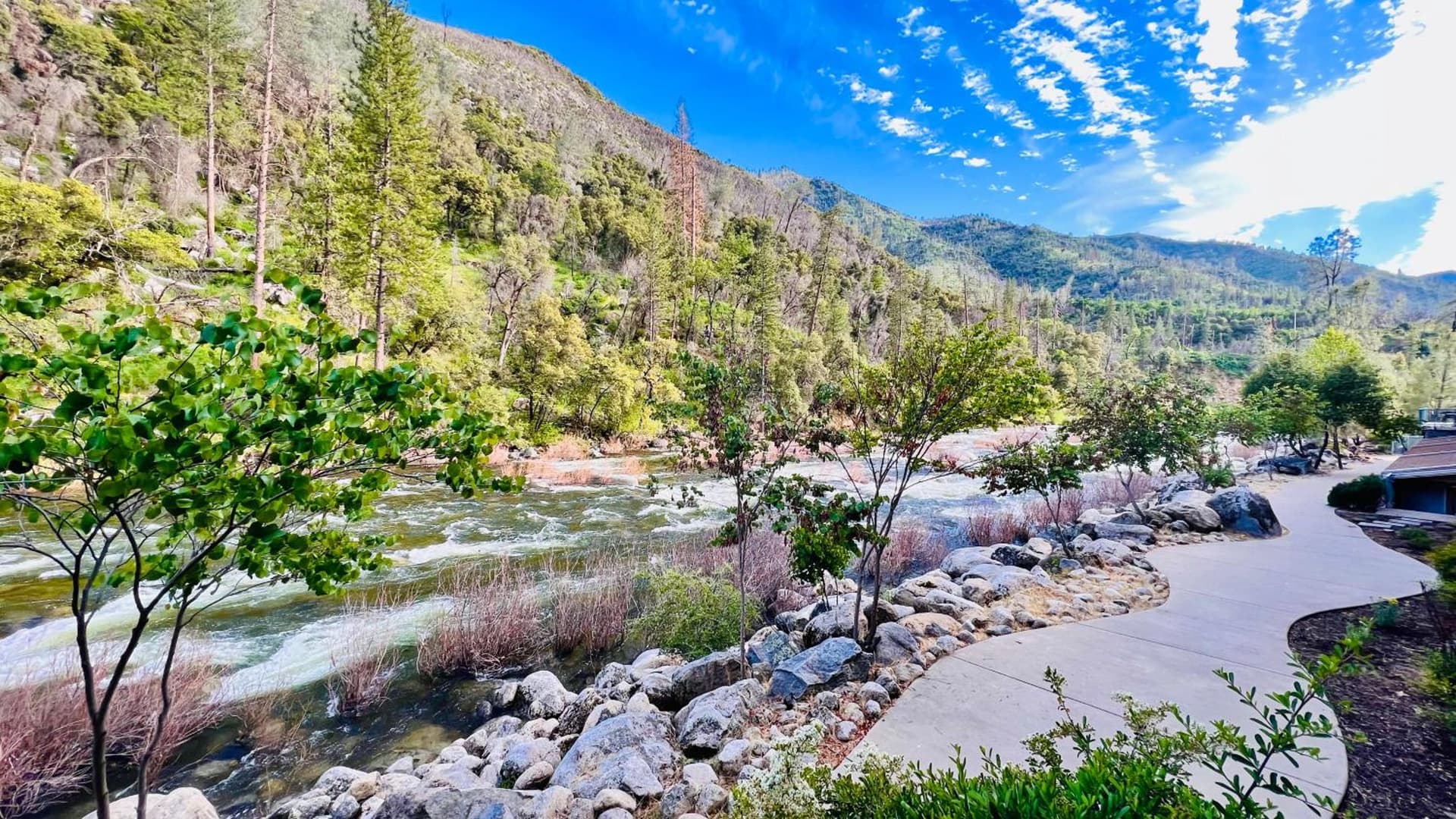 Yosemite View Lodge