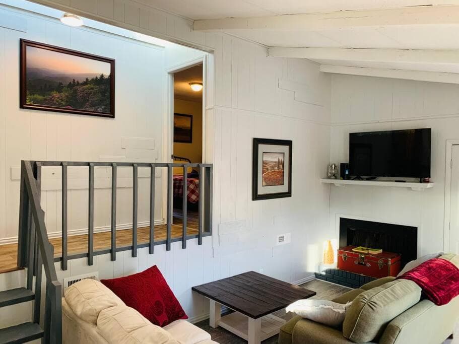 Mountain Vibes at Hidden Pond Lodge - 3beds/2bth