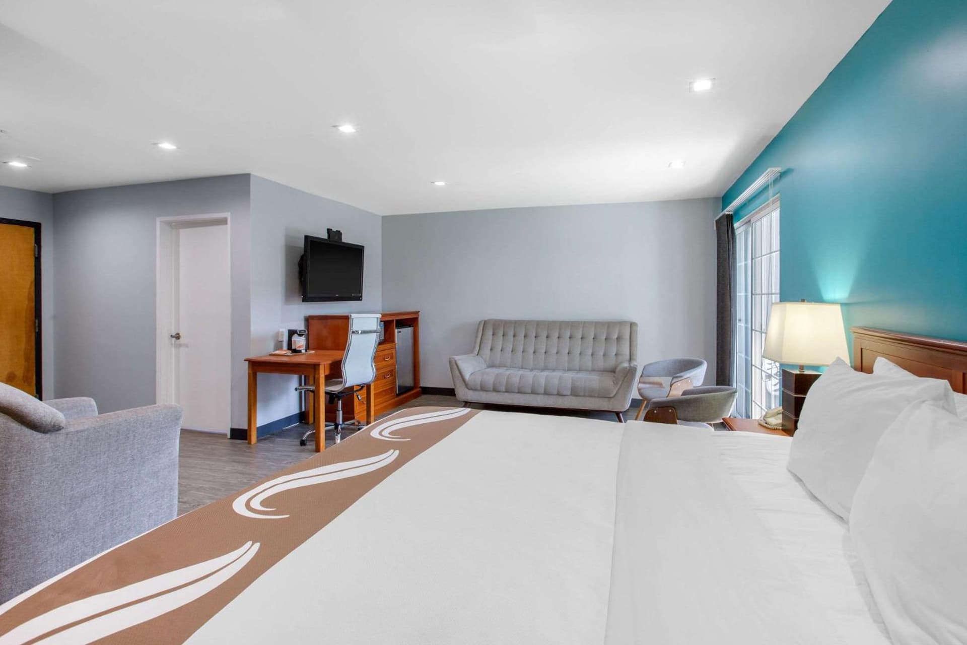 Quality Inn Near Hollywood Walk of Fame