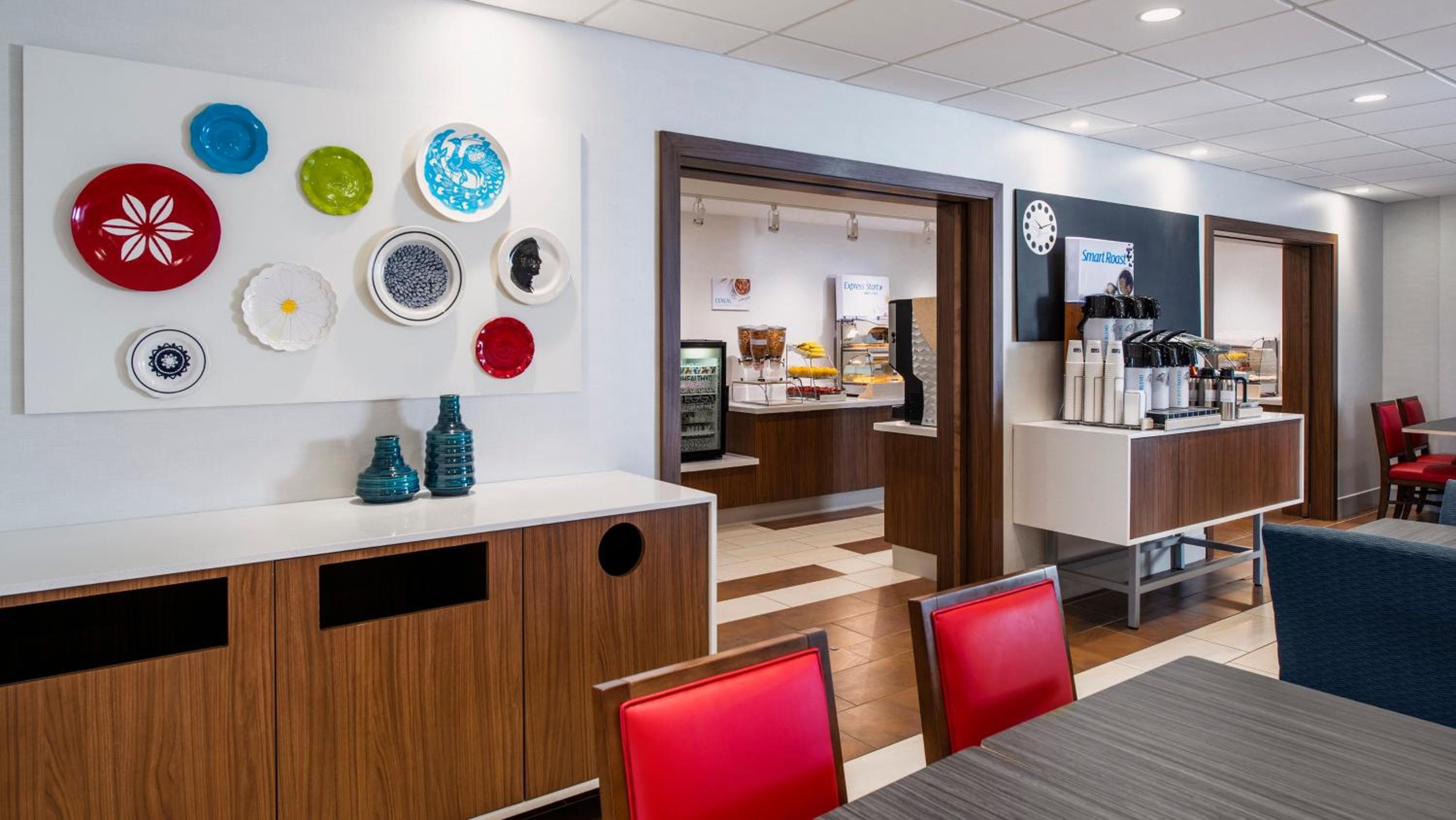 Holiday Inn Express Airdrie by IHG