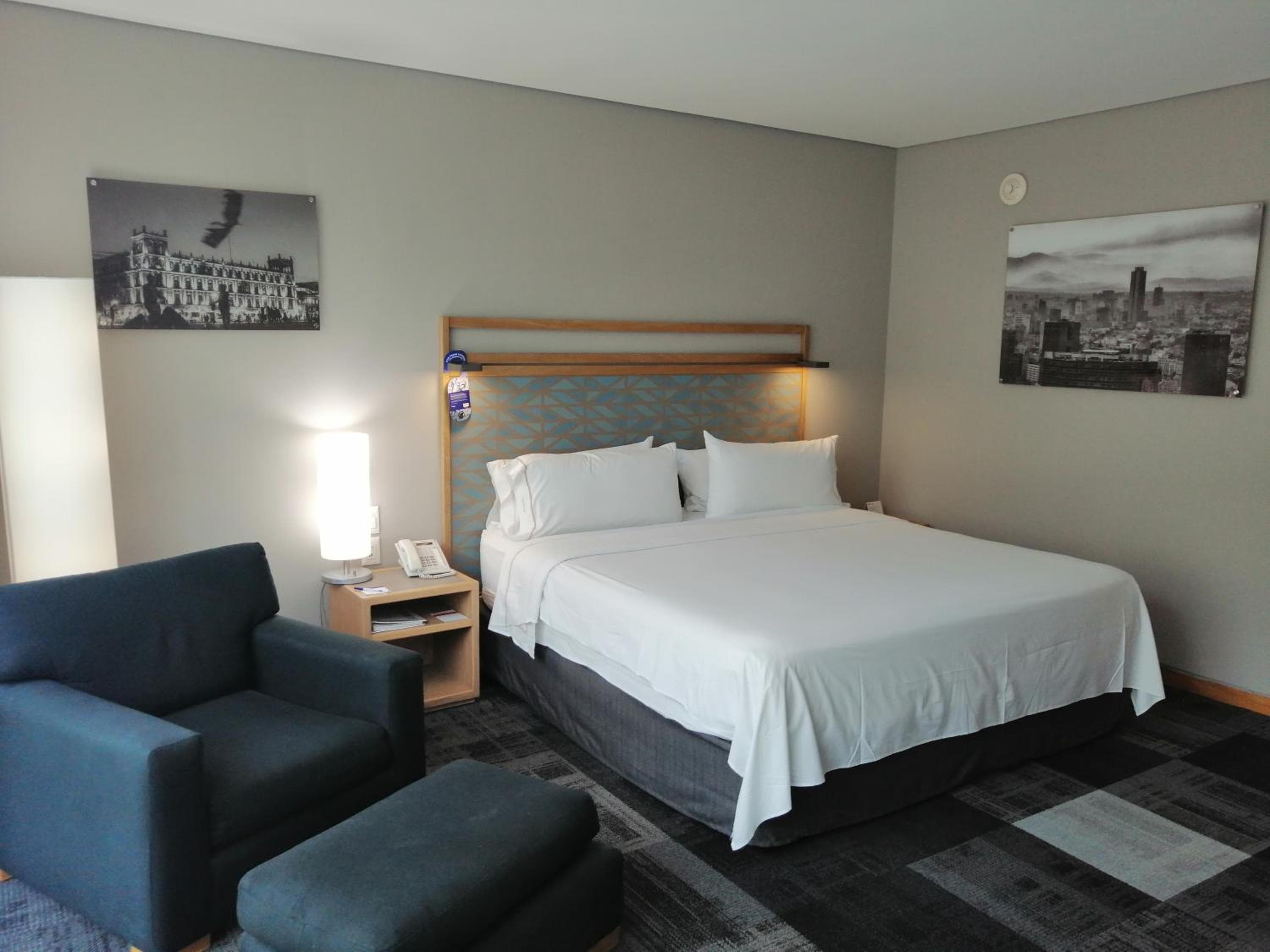 Holiday Inn Express Mexico Reforma by IHG