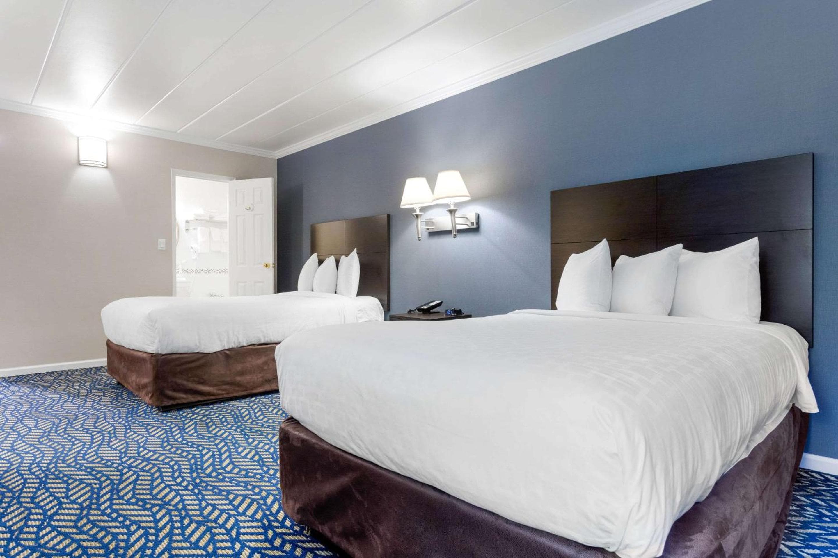 Econo Lodge Hicksville - Long Island