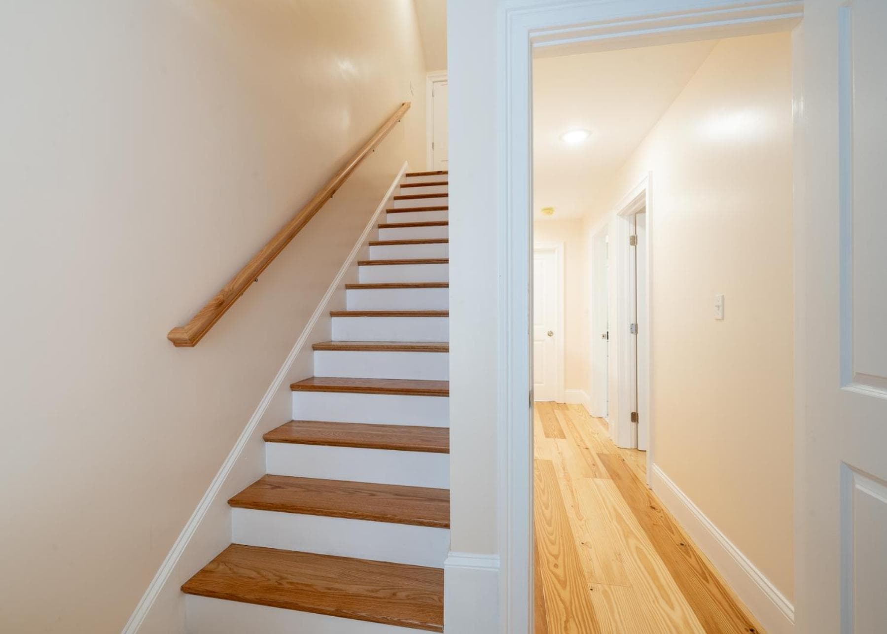 Bright 3BR Quincy Townhouse w Laundry, Bathtub & Near Red Line 41