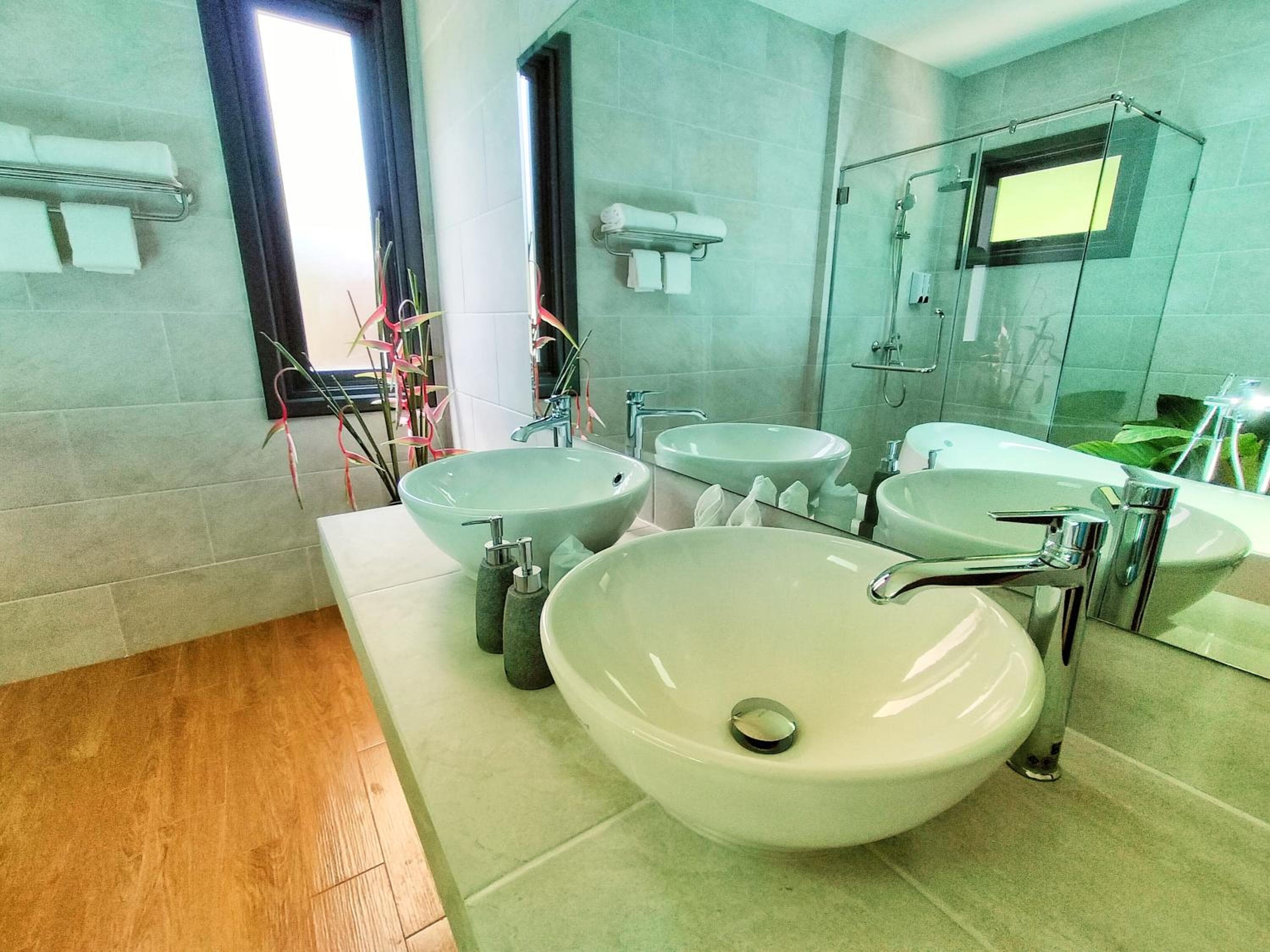 Supalai Scenic Bay Resort And Spa, SHA Extra Plus