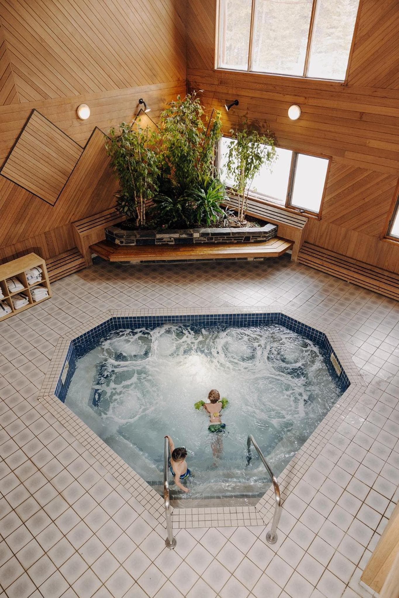 Mountaineer Lodge