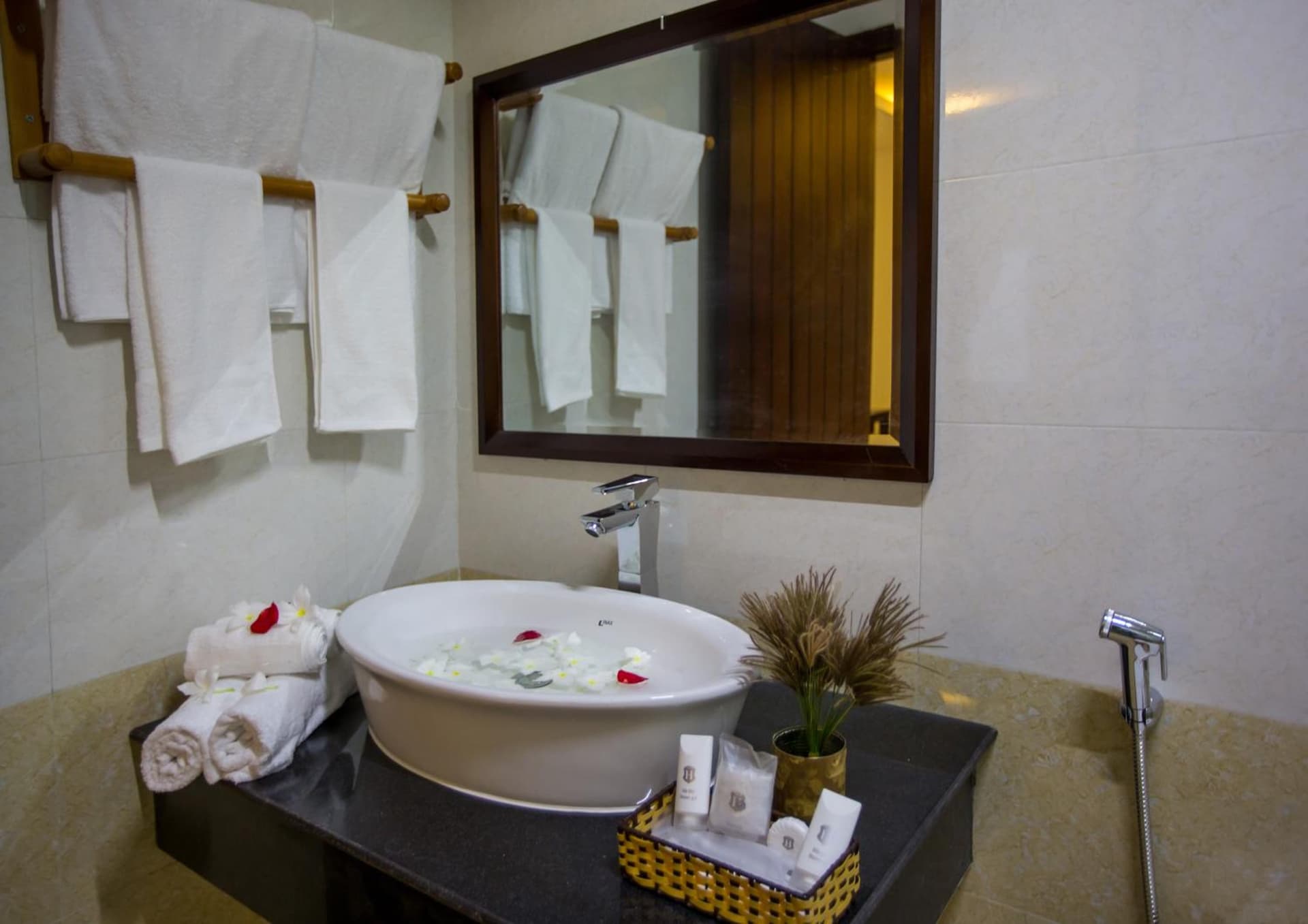 Han Huyen Homestay
