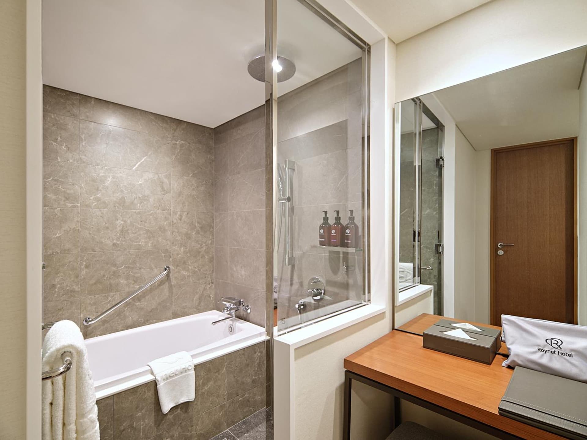 Roynet Hotel Seoul Mapo