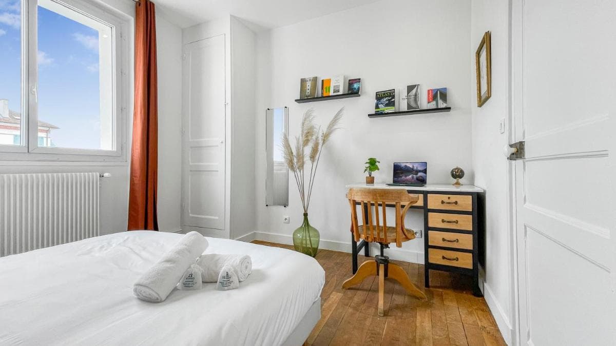 HOMEY GATSBY - New / parking gratuit / proche gare / Balcons privés / Établissement élégant et moderne