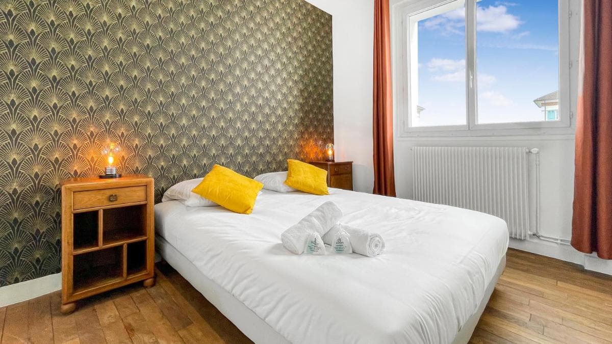 HOMEY GATSBY - New / parking gratuit / proche gare / Balcons privés / Établissement élégant et moderne