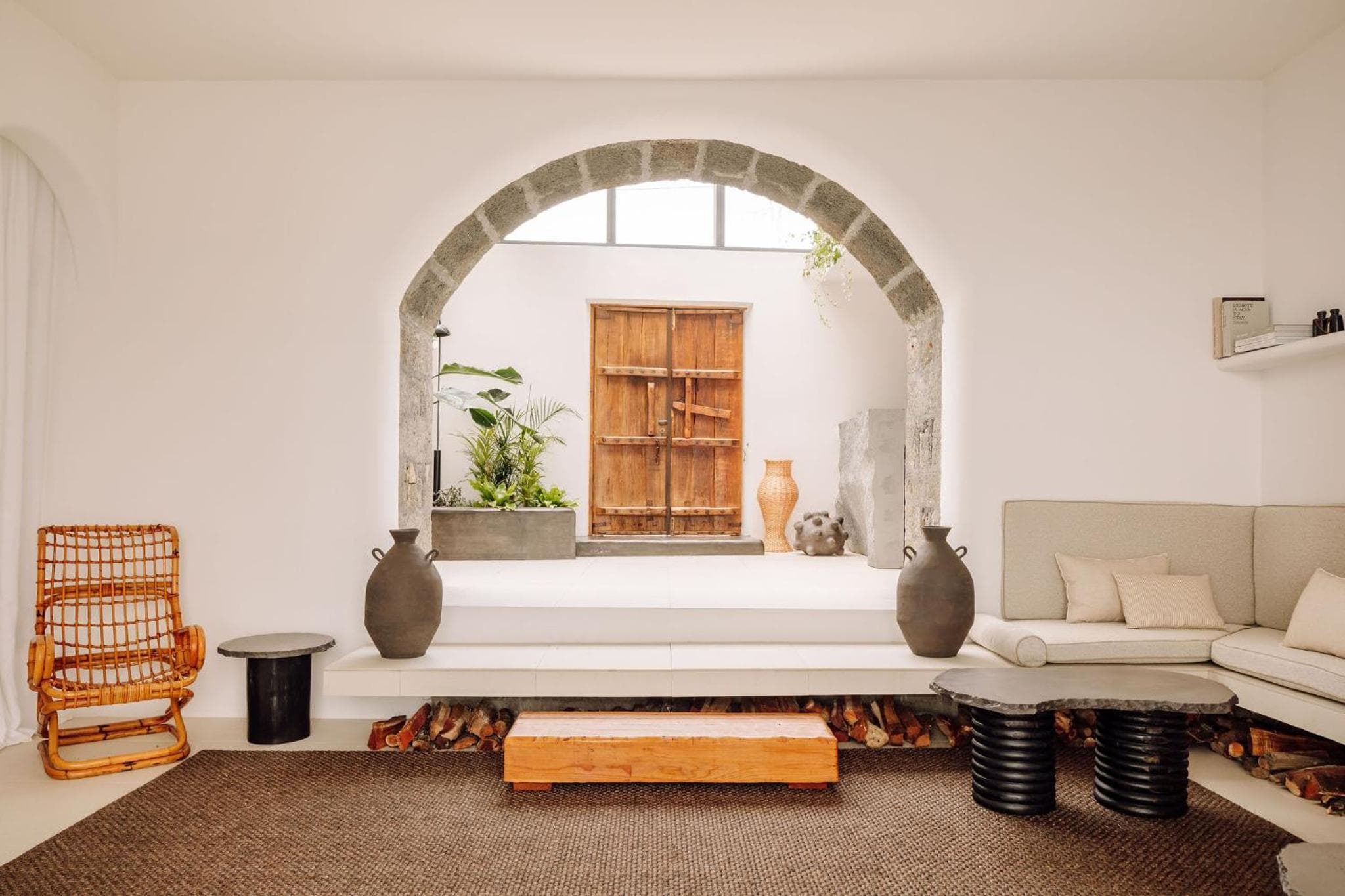 White Exclusive Suites & Villas
