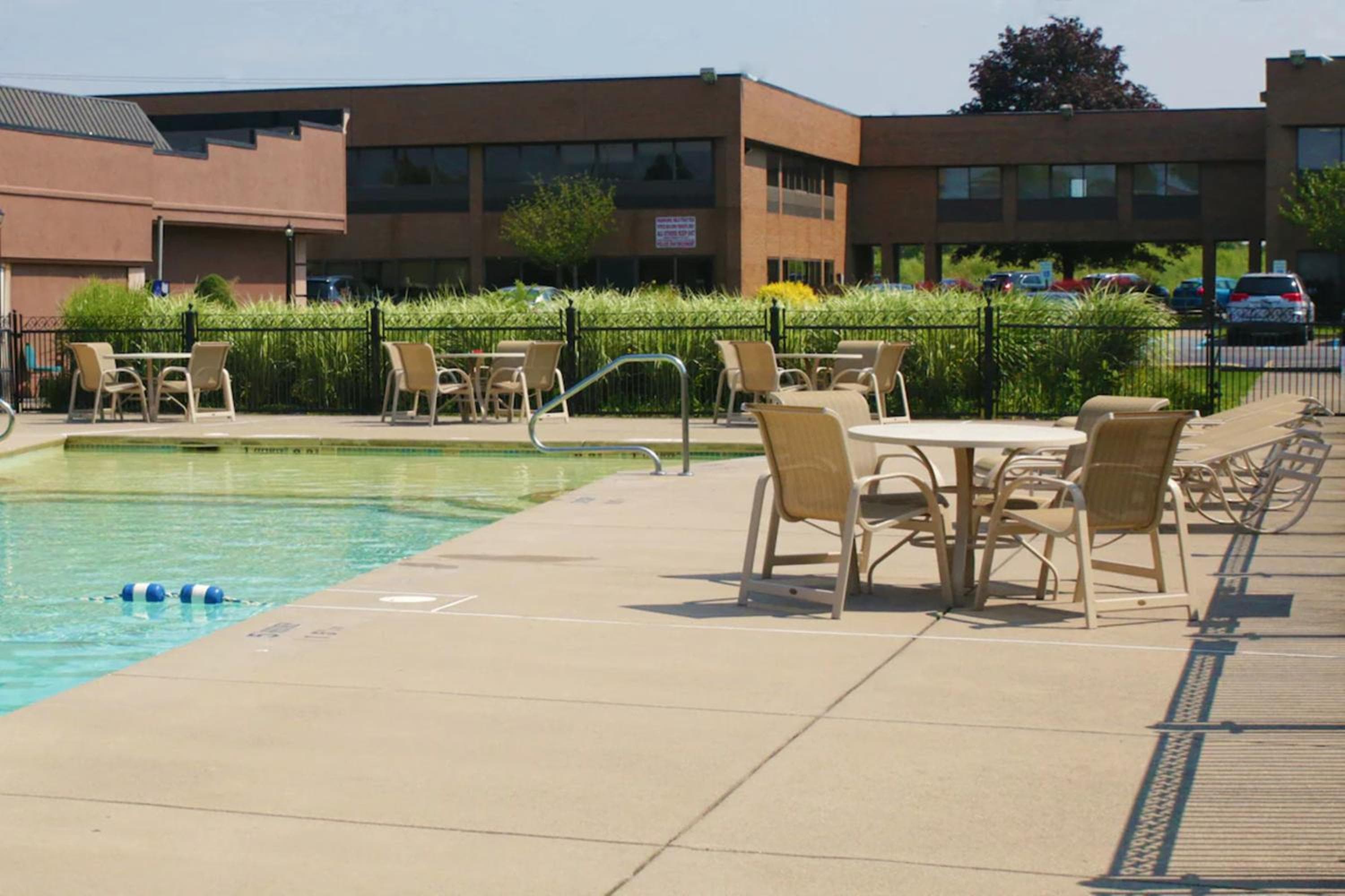 Best Western Galleria Inn & Suites