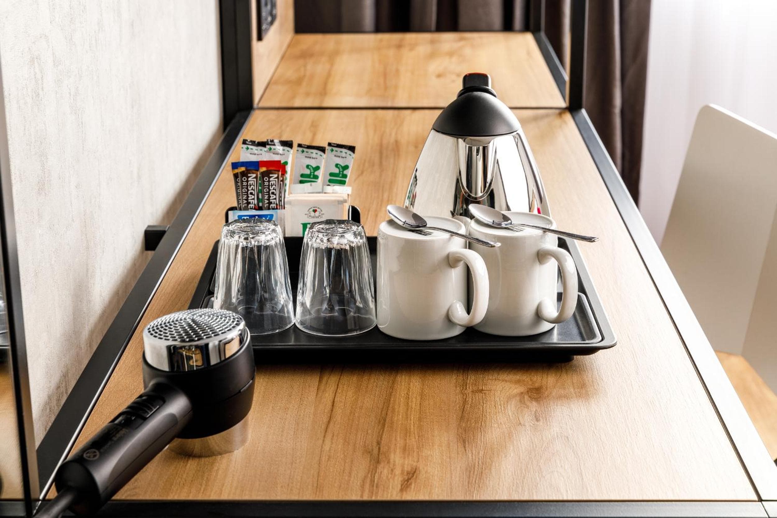 IBIS Wakefield East-Castleford, M62 J31