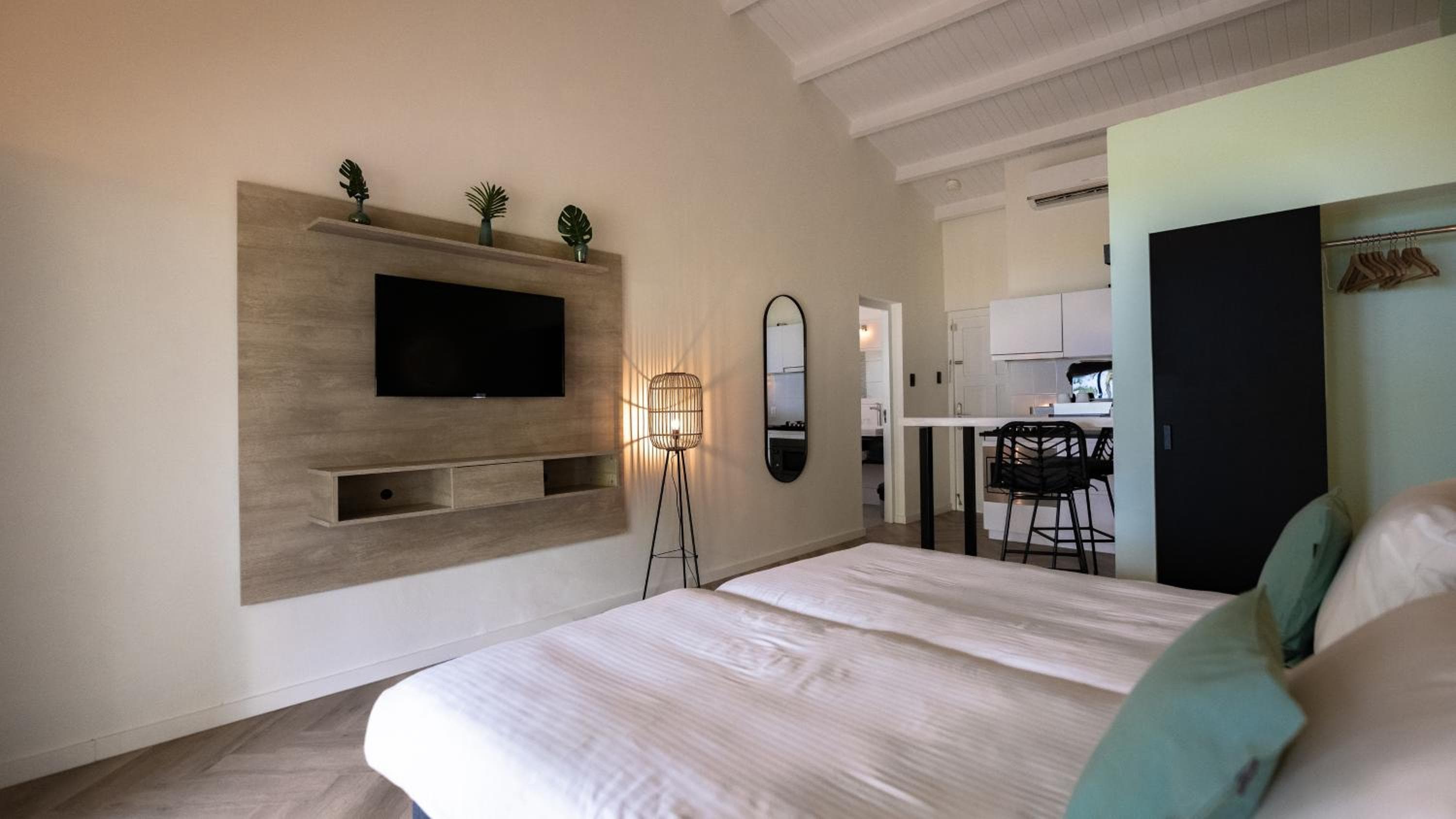 Blue Bay Lodges