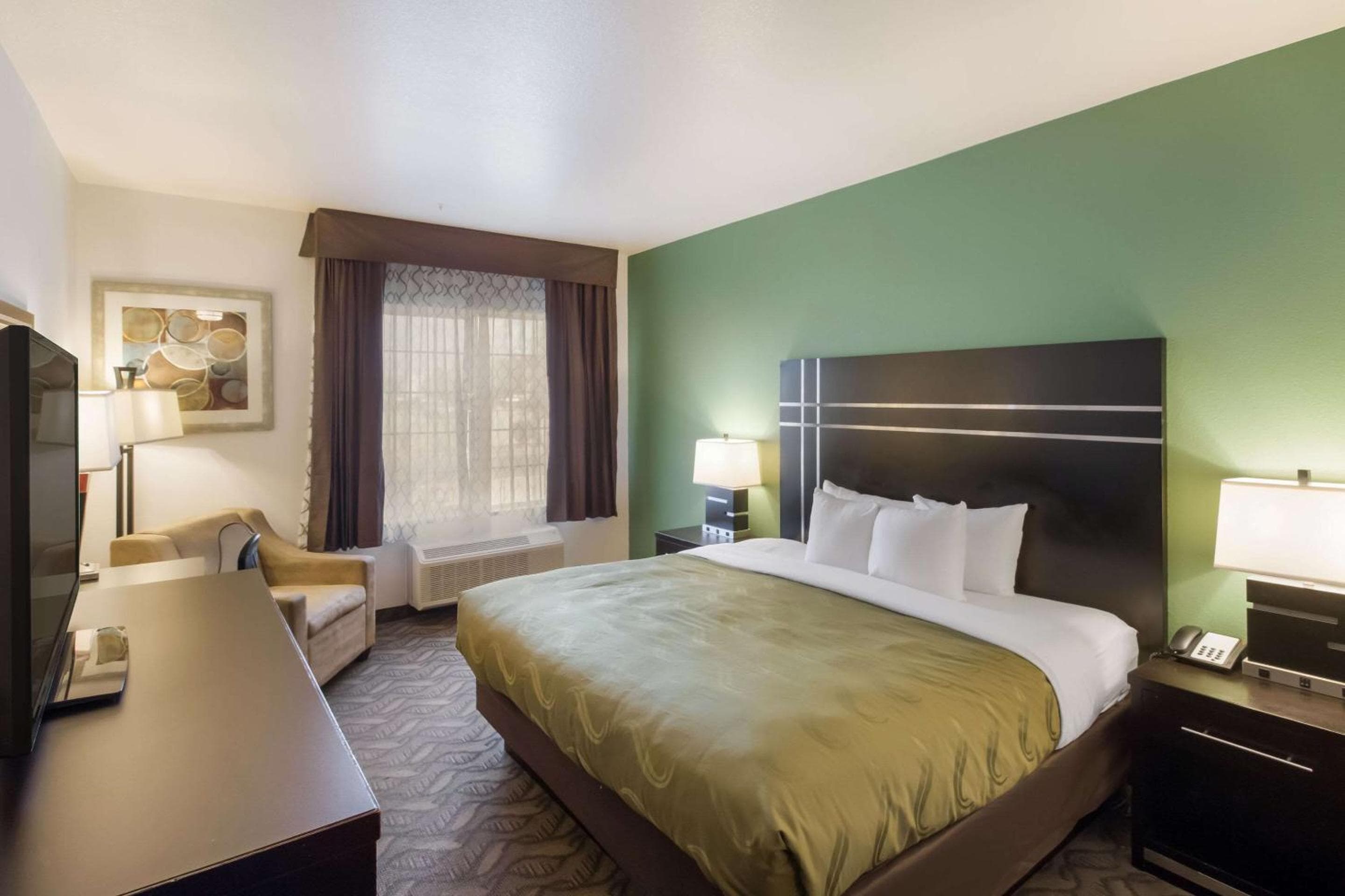 Quality Inn & Suites Salt Lake City Airport West