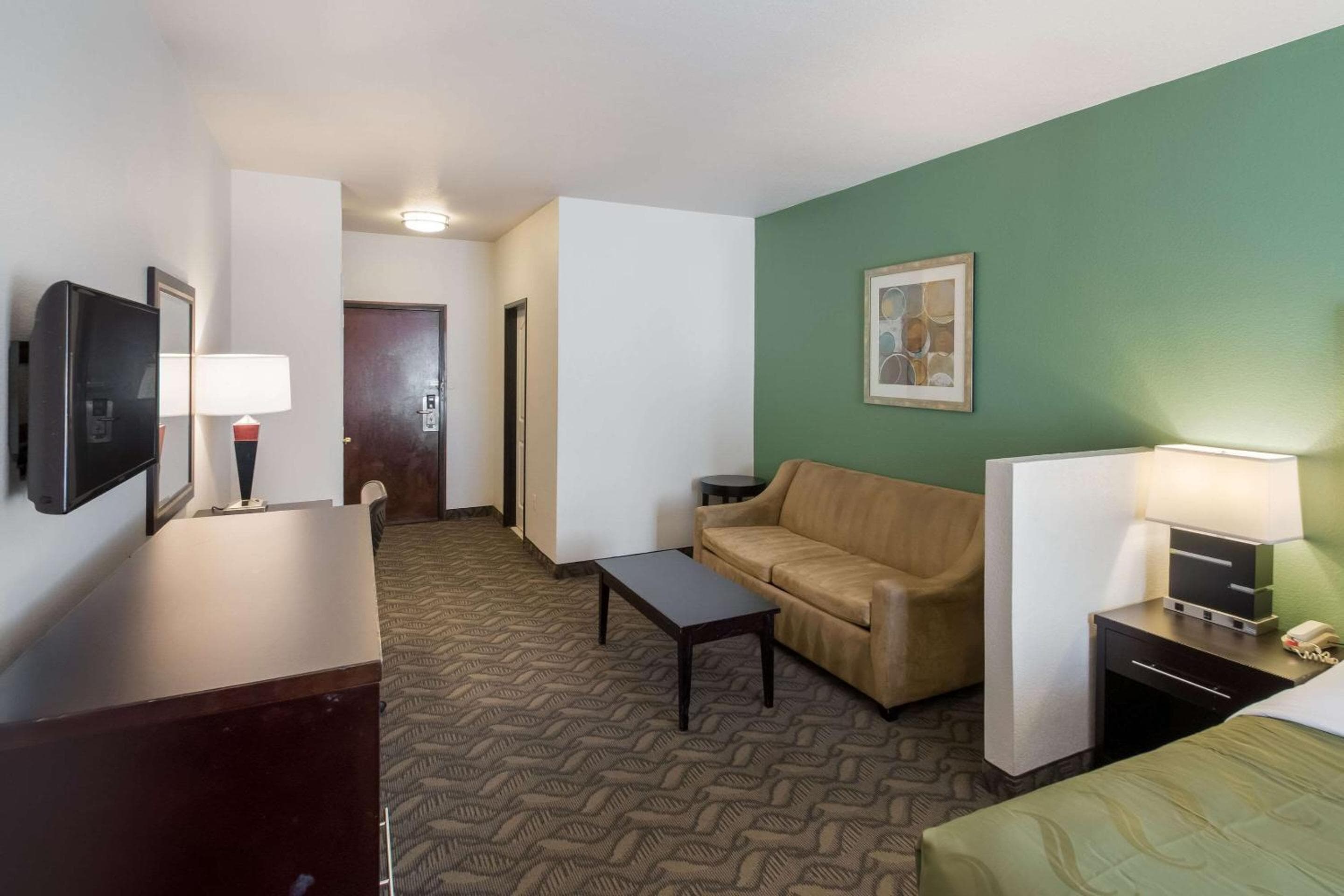 Quality Inn & Suites Salt Lake City Airport West