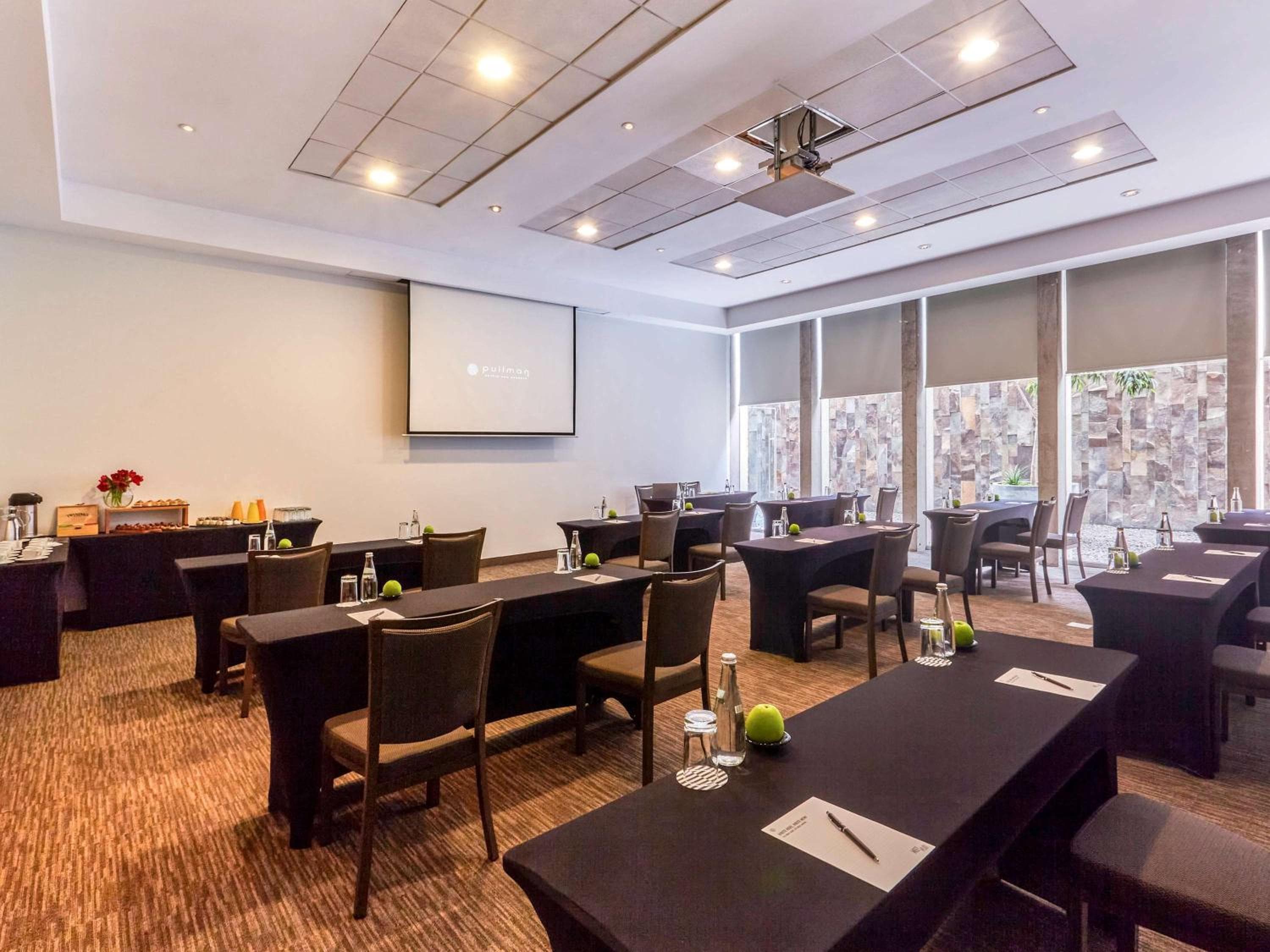 Pullman Lima San Isidro