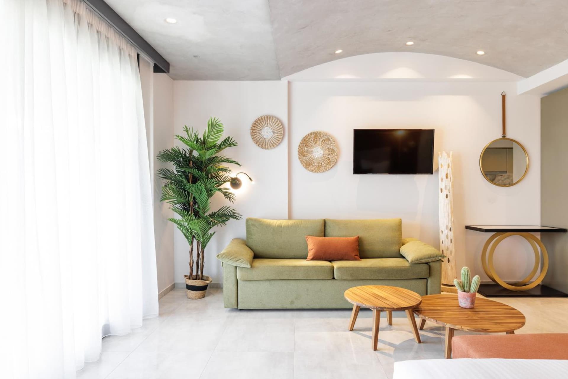 Cocooning Suites by Blue Carpet
