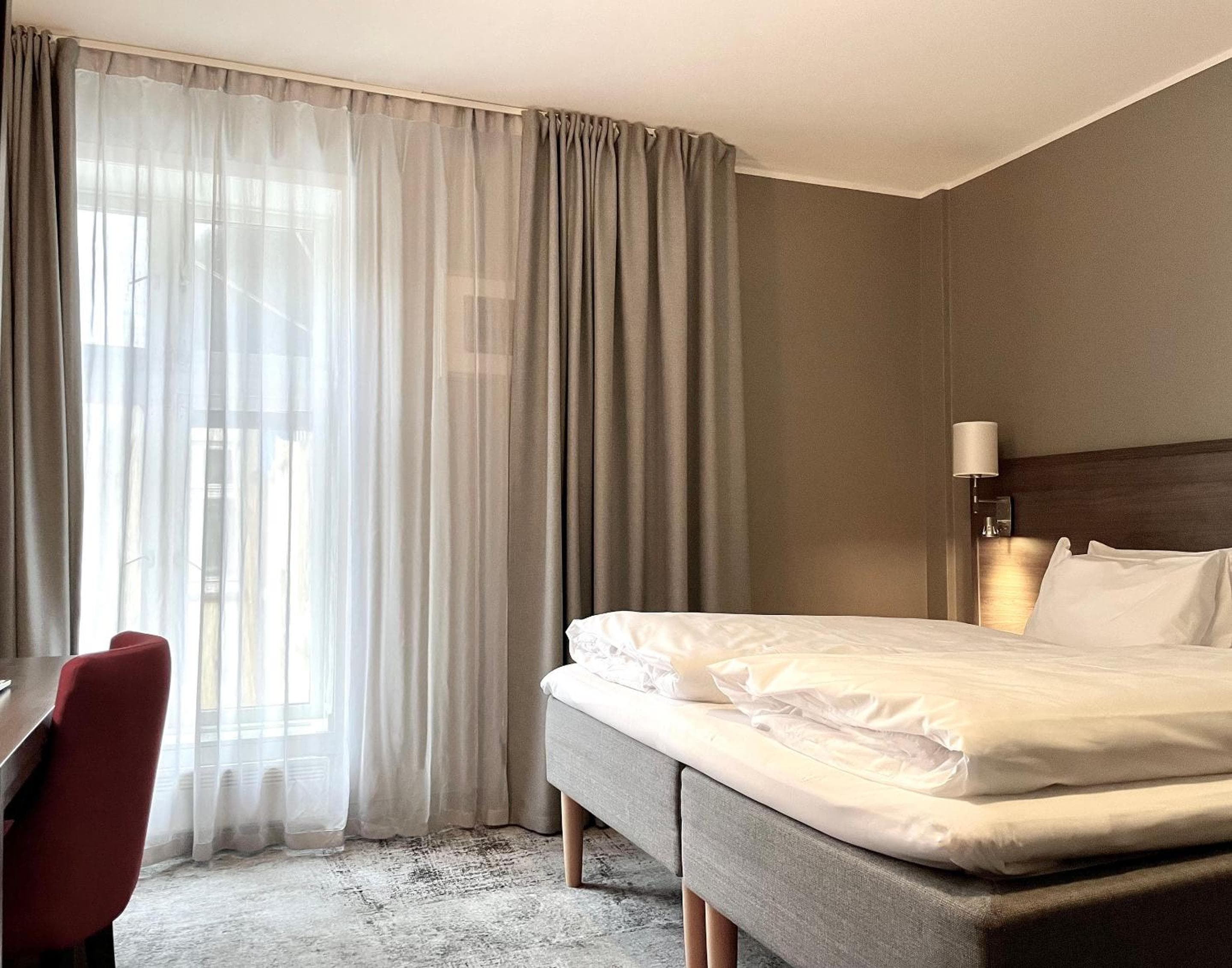 Karl Johans gate 35