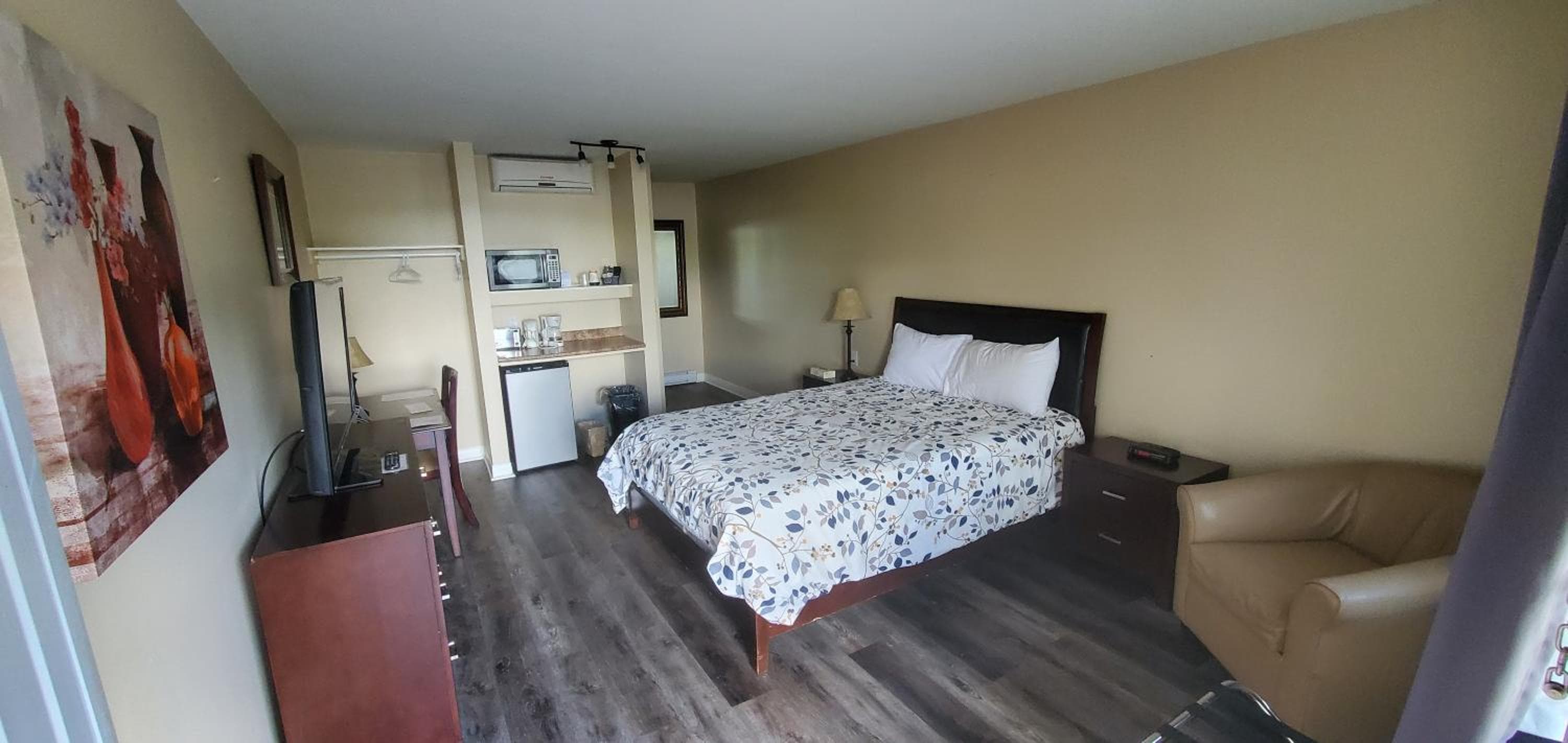 Fair Isle Motel & The Nest