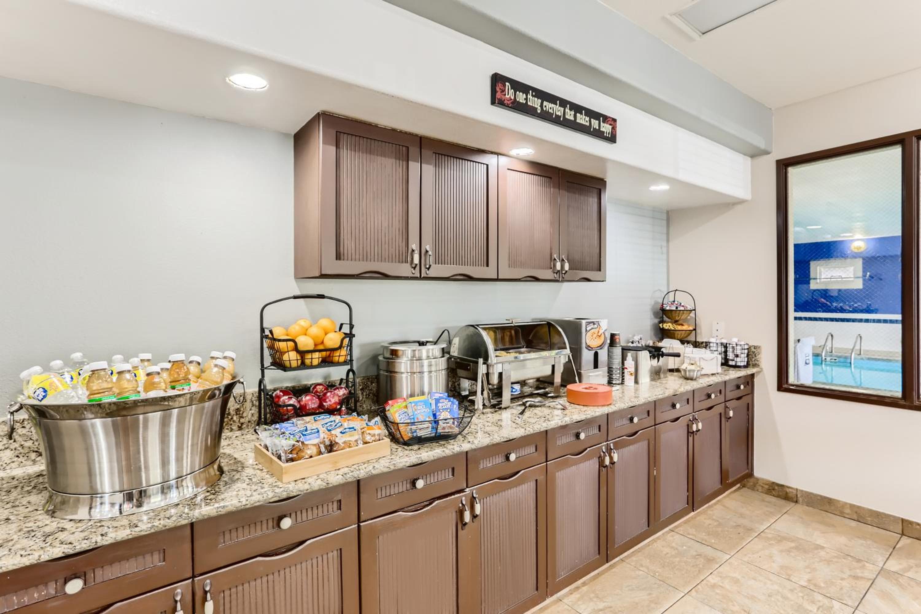 Baymont by Wyndham Loveland - Fort Collins Area