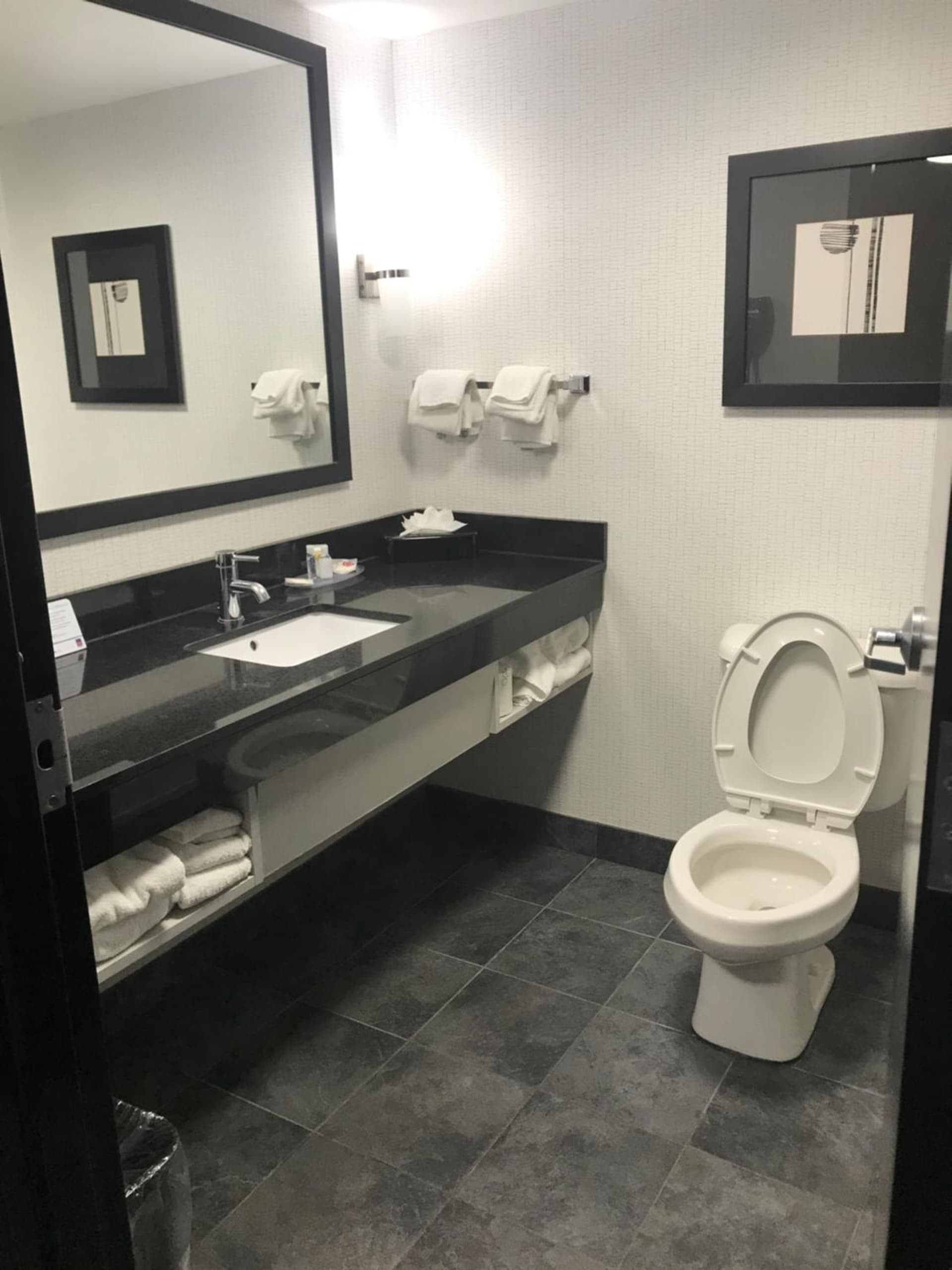 Comfort Suites Williamsburg Historic Area