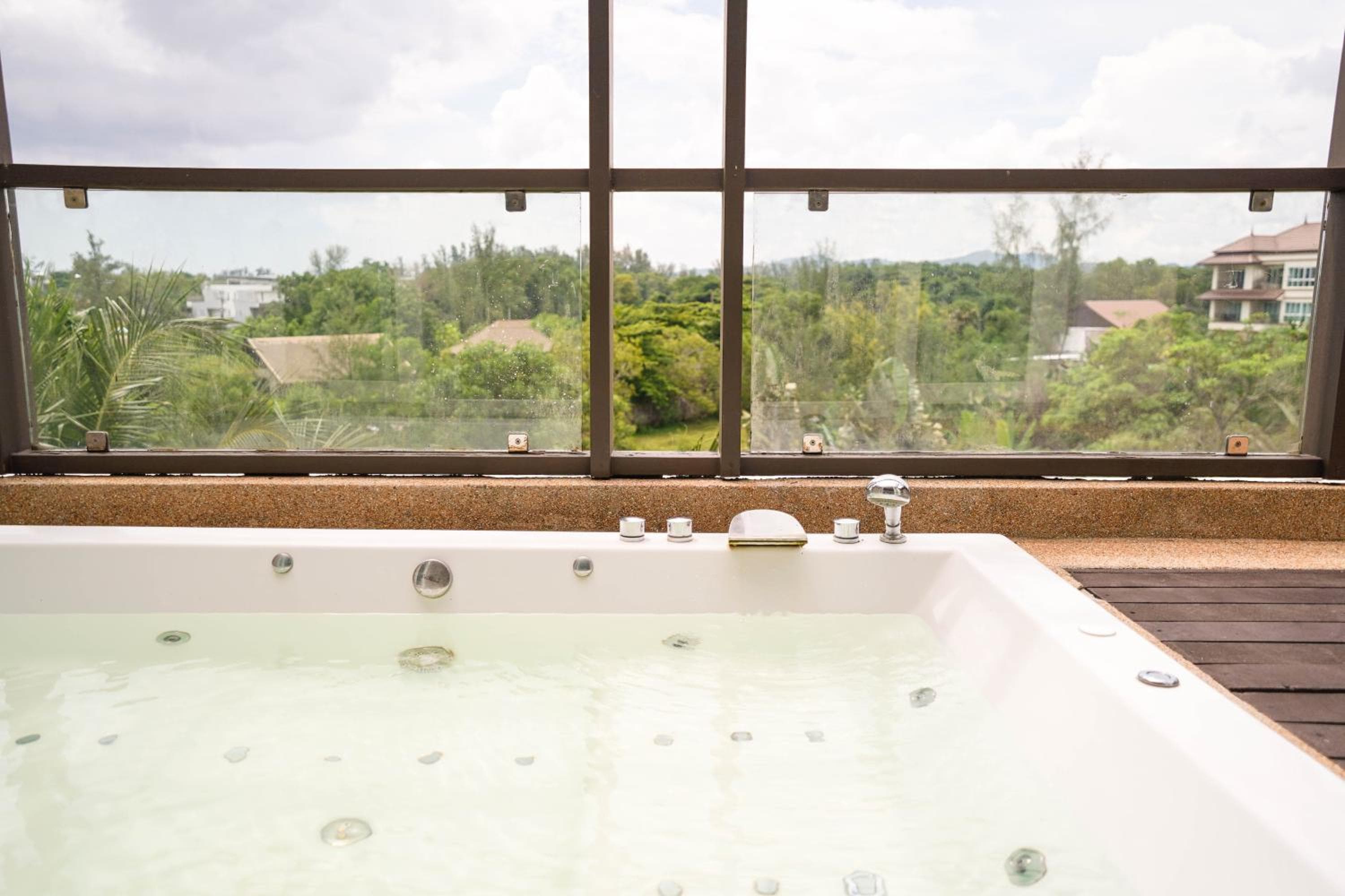 Hotel COCO Phuket Bangtao Beach