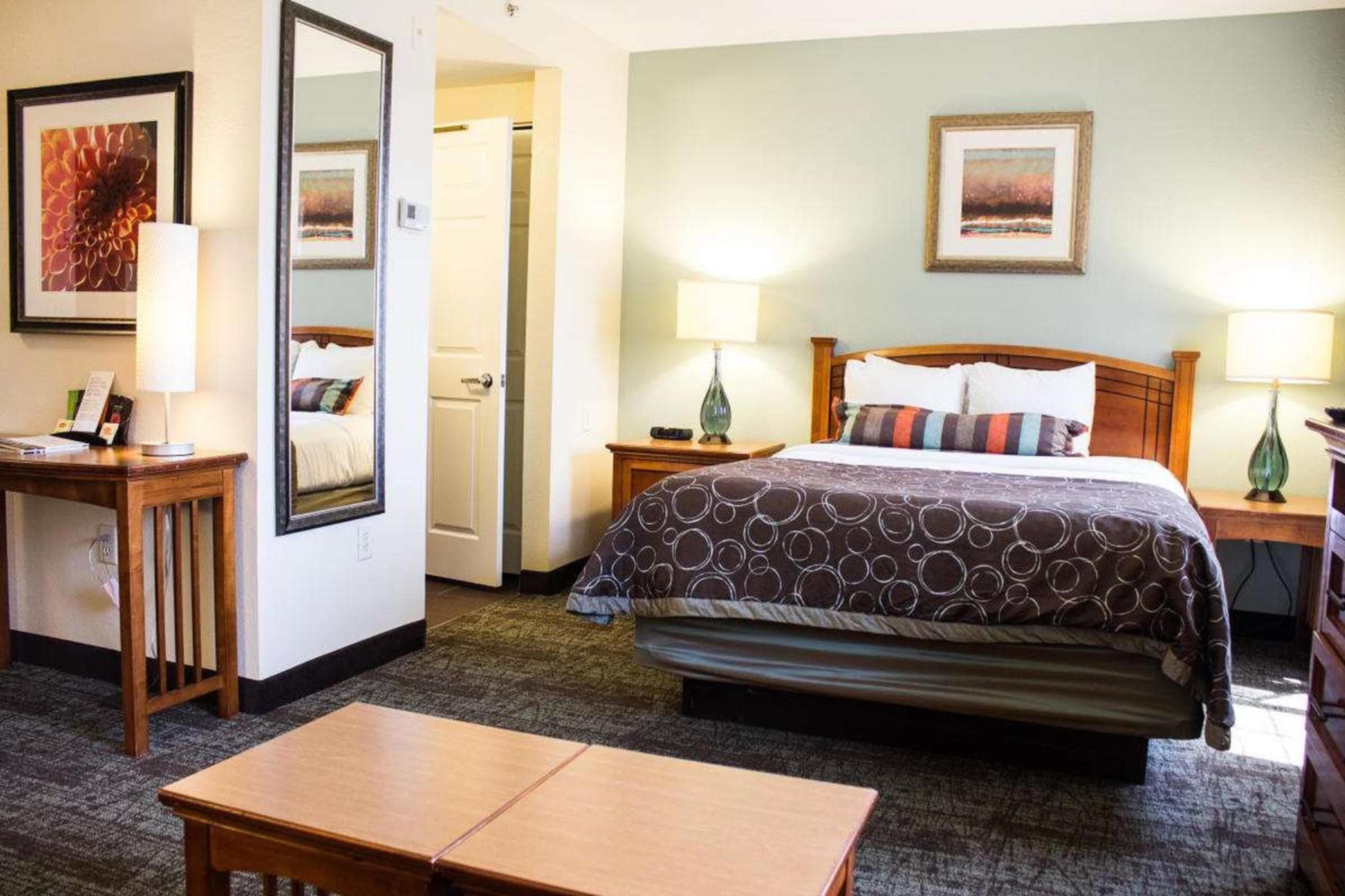 Staybridge Suites Irving Las Colinas by IHG