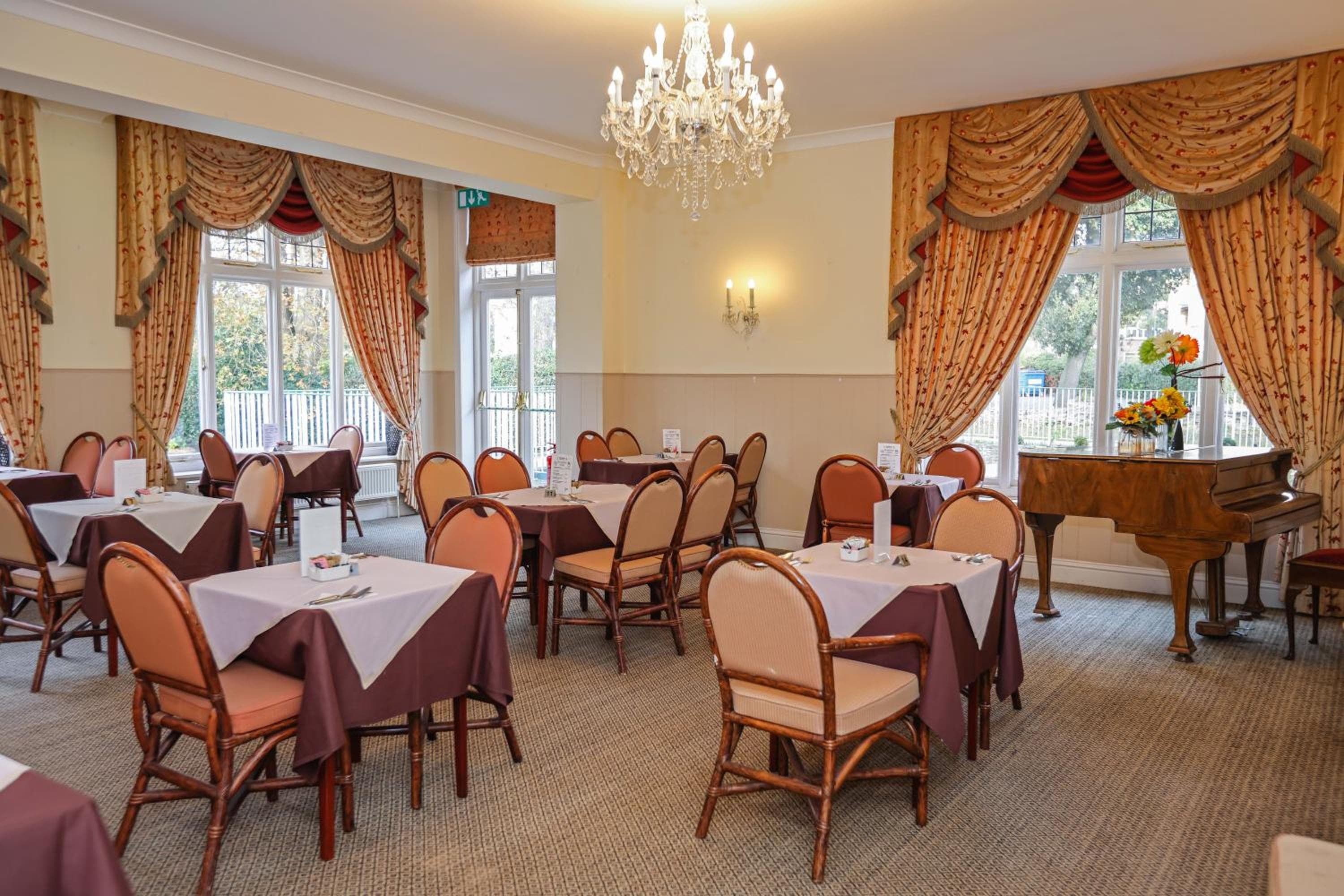 The Grove Hotel