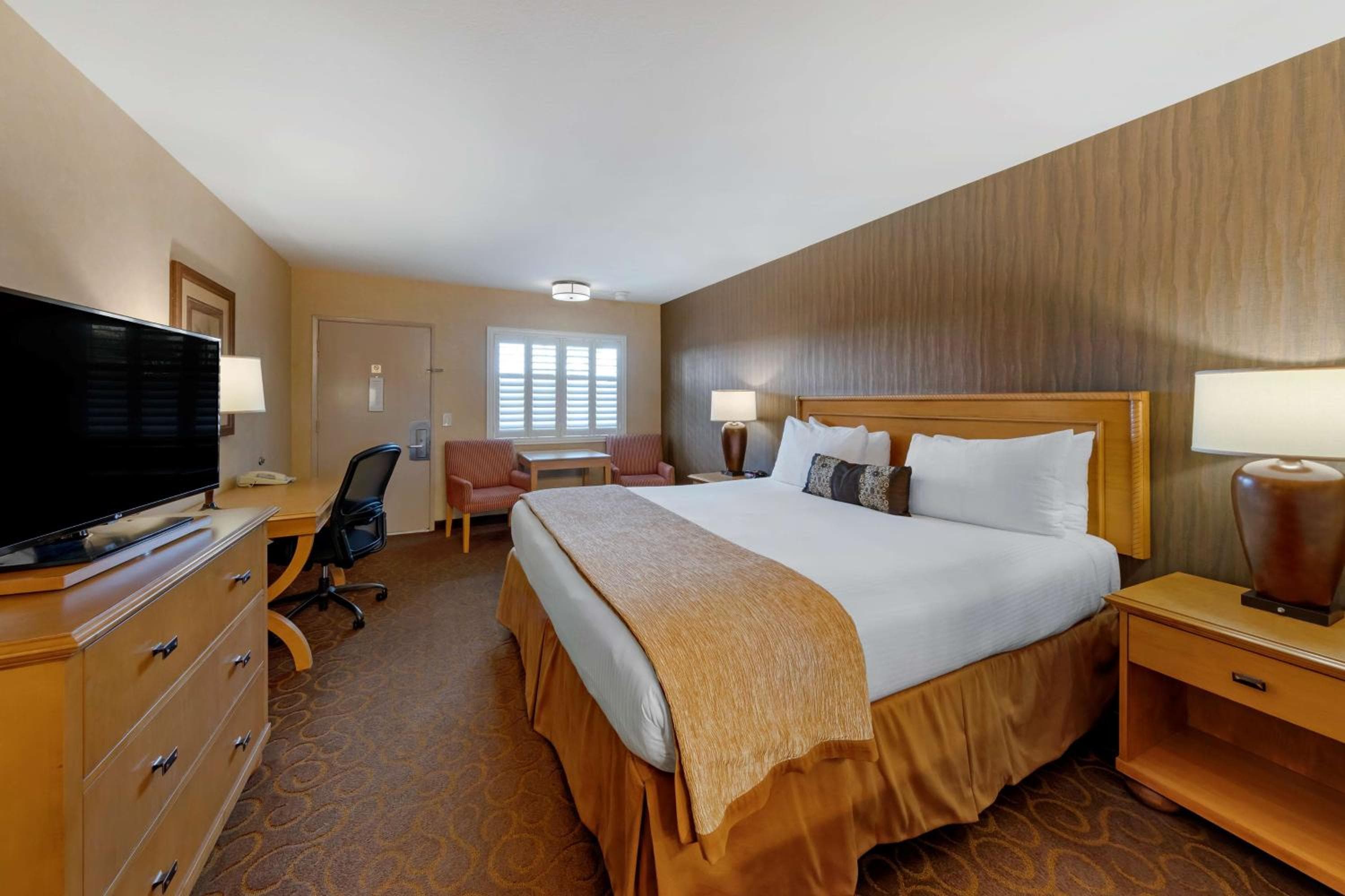 Best Western Plus Pavilions
