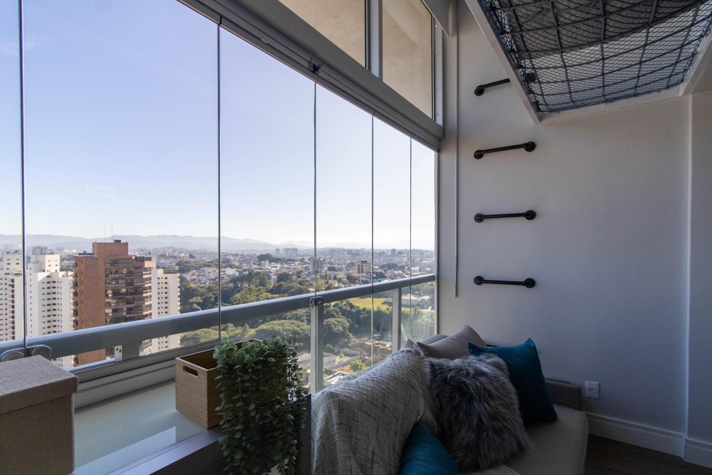 Urban Sky Studio - GRU 2204