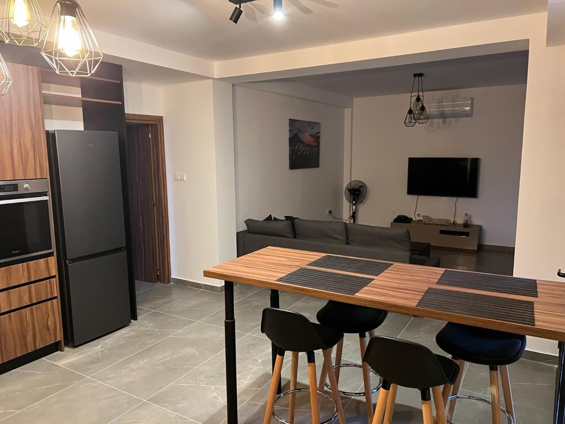 Maria's Apartments 1