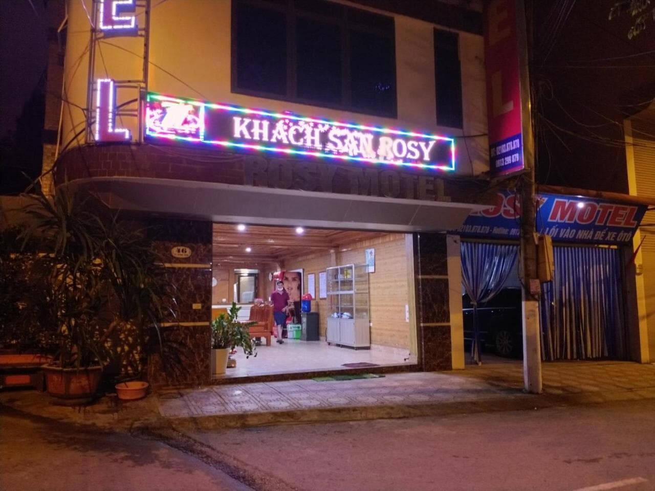 Khách sạn Rosy Việt Trì