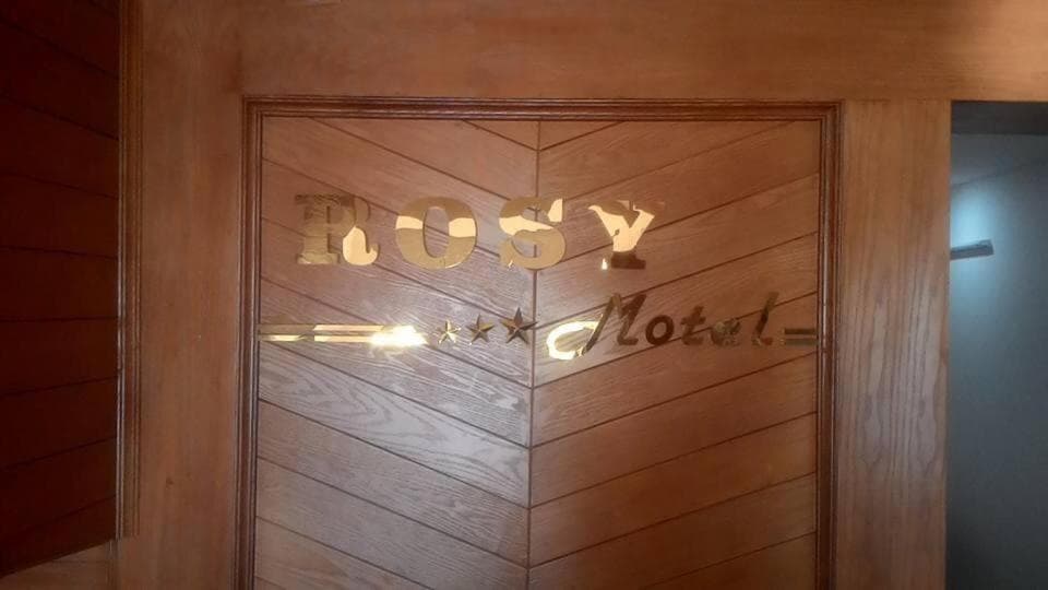 Khách sạn Rosy Việt Trì