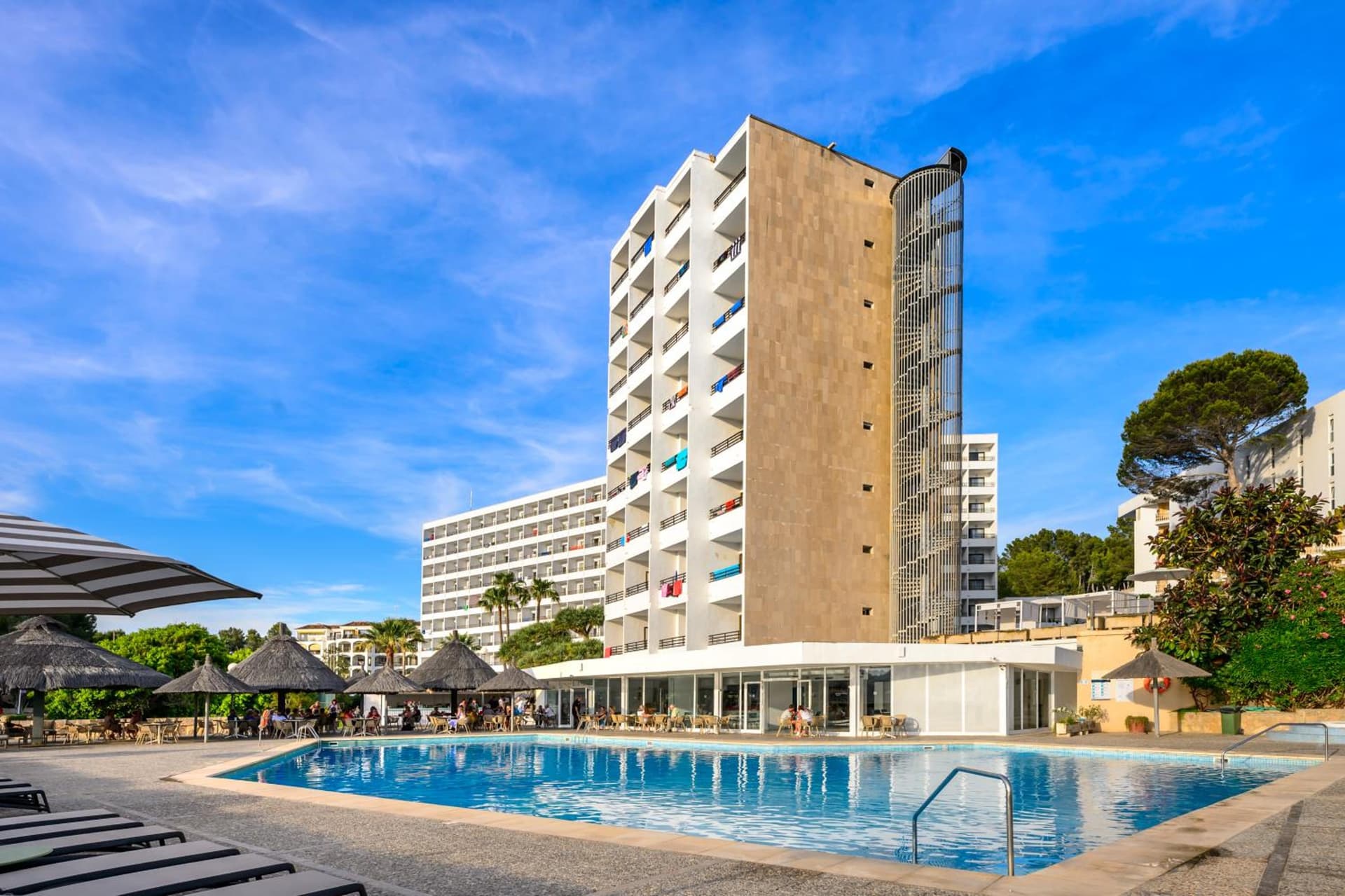 Hotel Vibra Beverly Playa