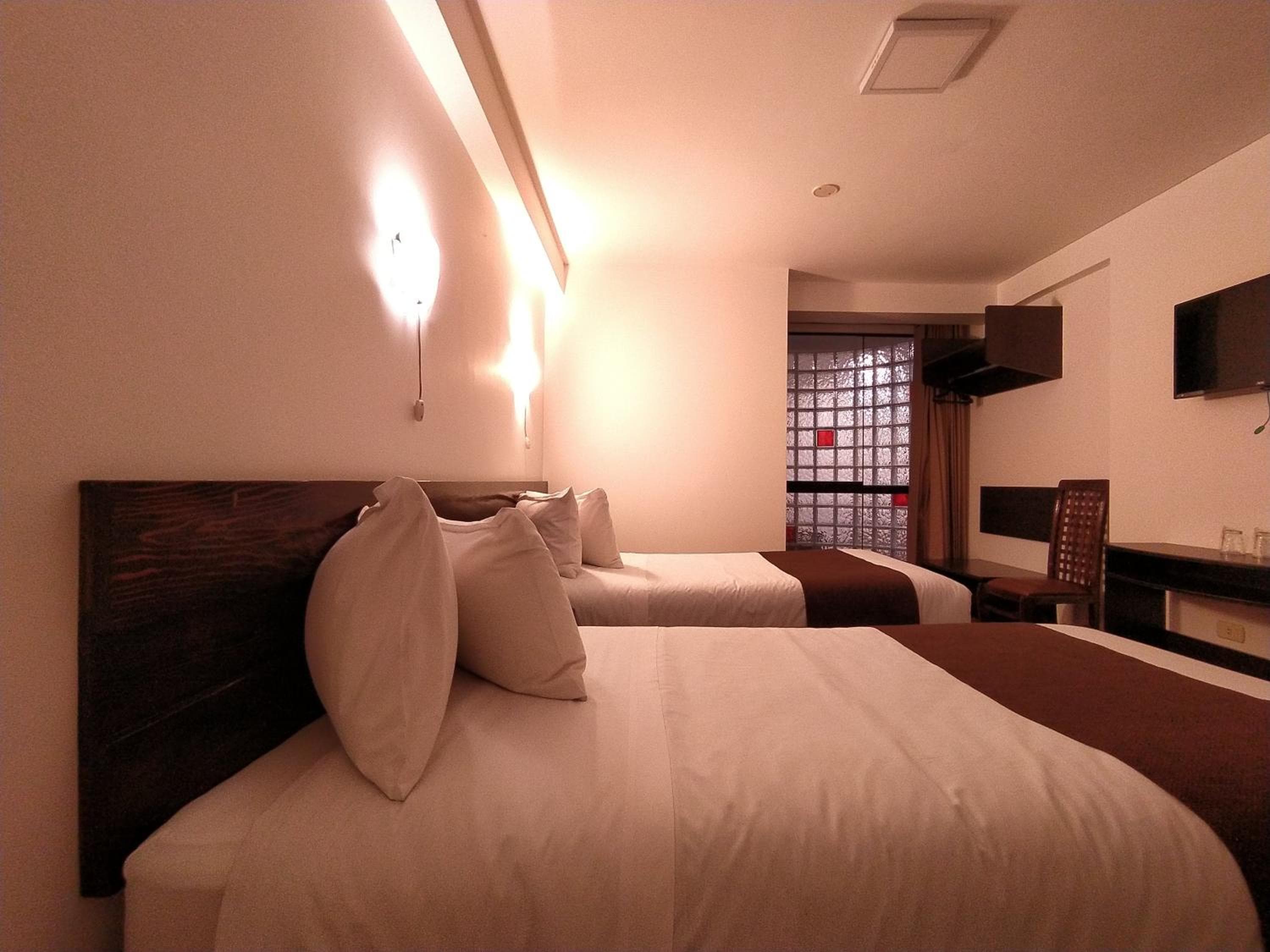 Illas Inn