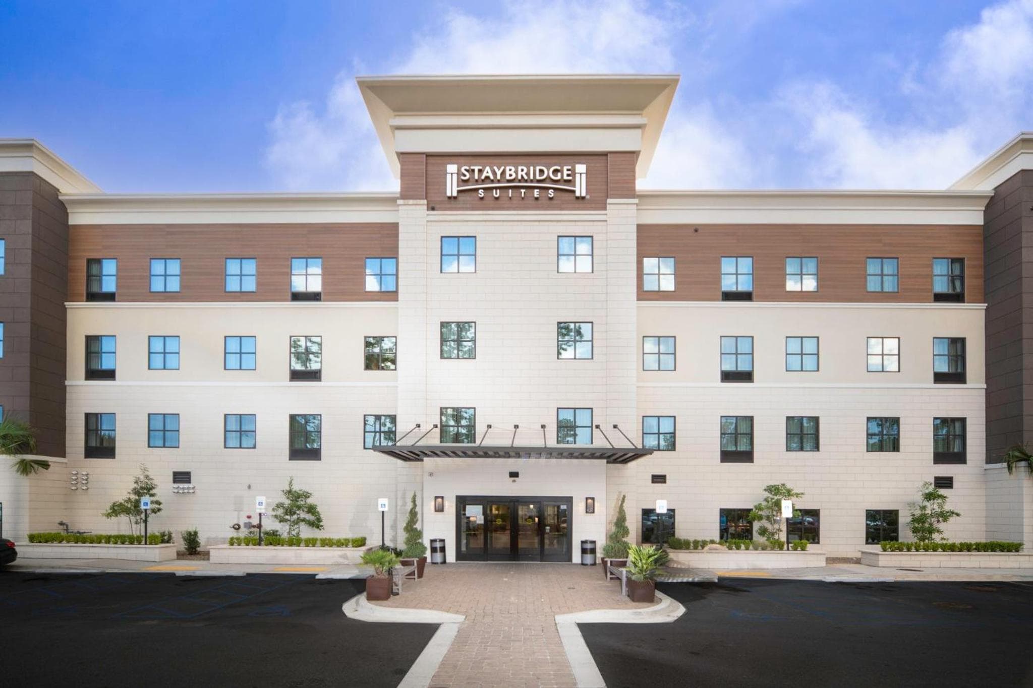 Staybridge Suites - Summerville by IHG