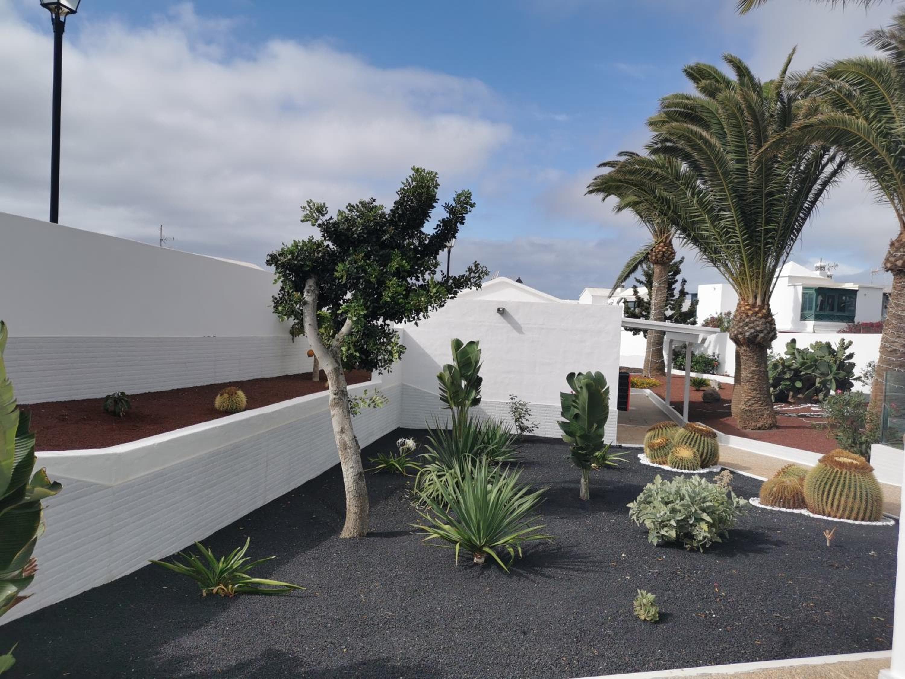 Apartamentos Anjomacar B