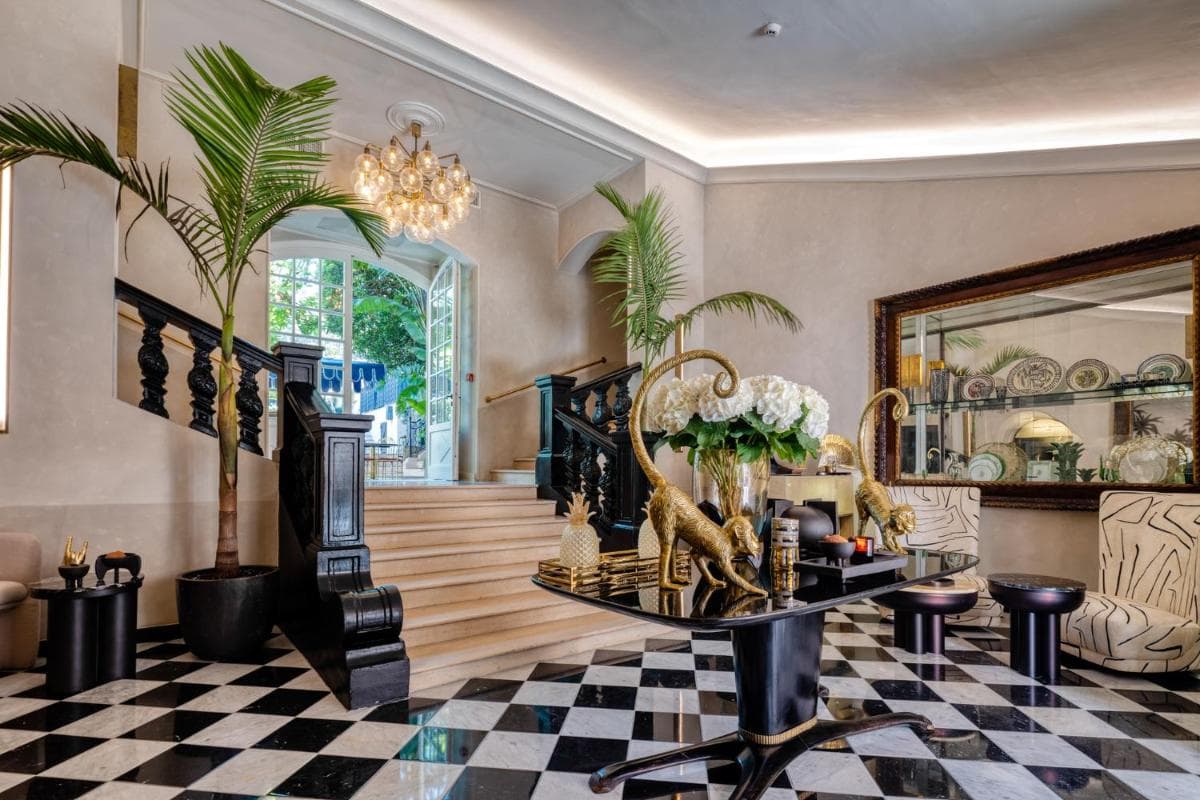 hotel reception