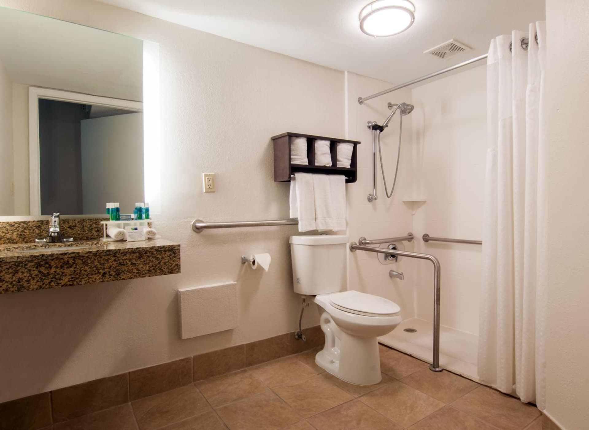 Holiday Inn Express & Suites Nashville-I-40 & I-24(Spence Lane) by IHG