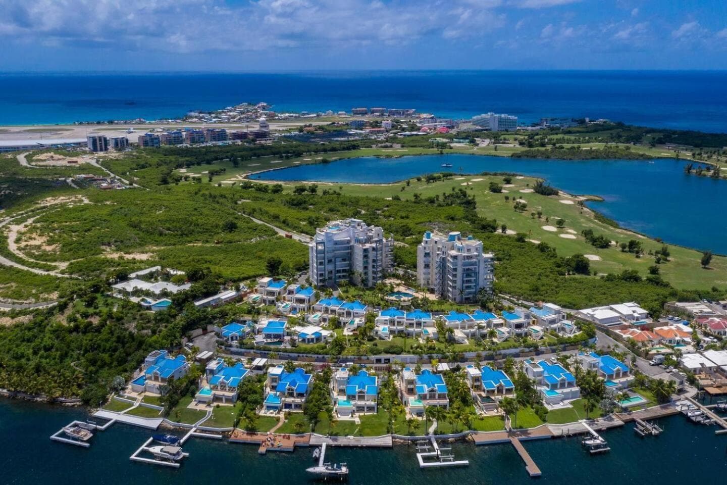 Garden View Condo in Maho