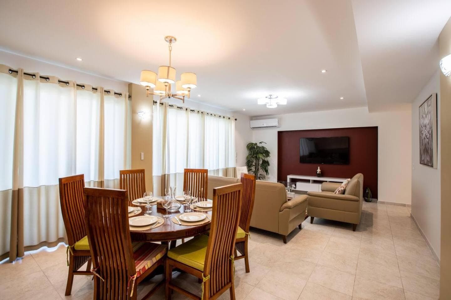 Garden View Condo in Maho