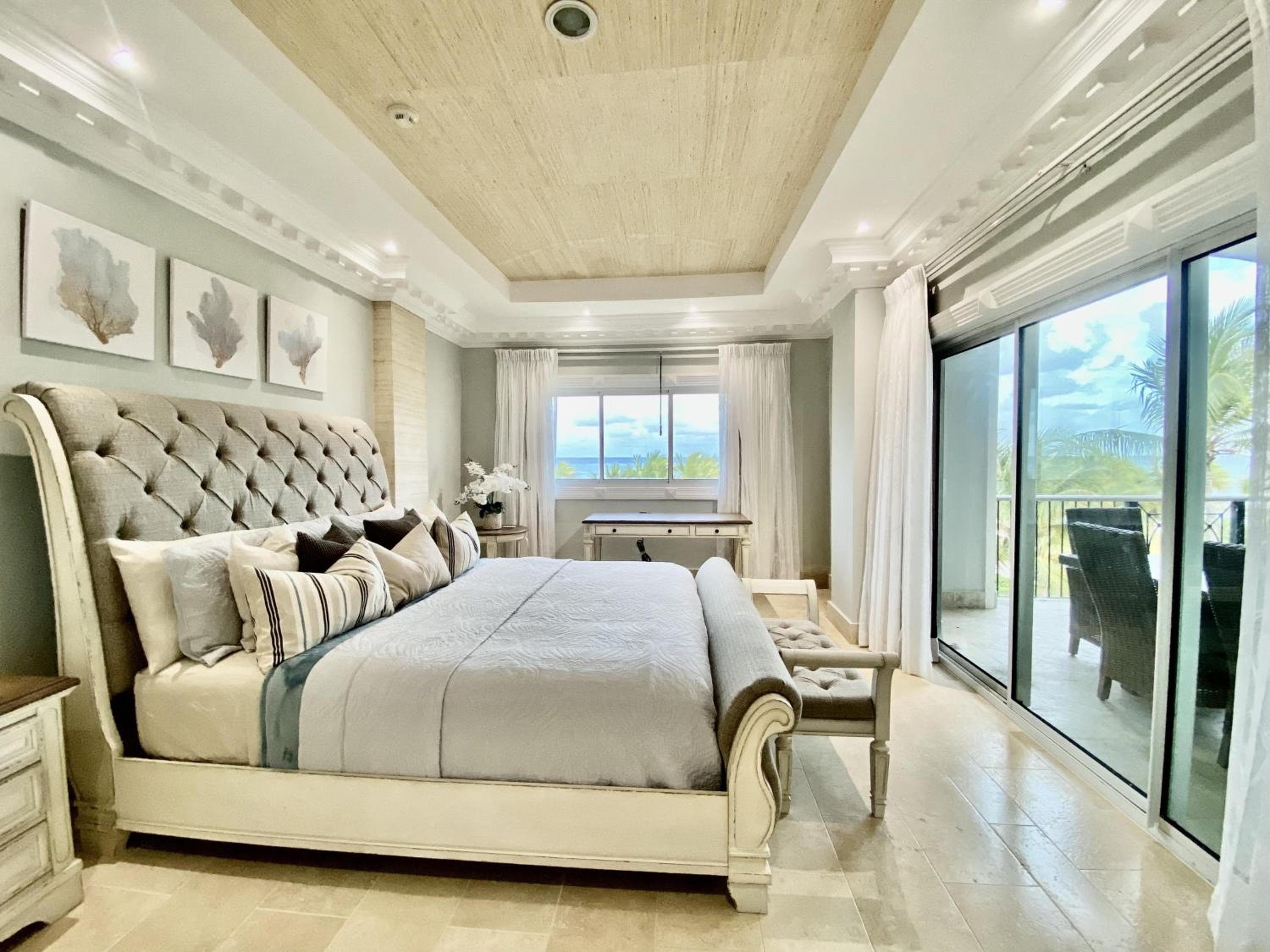Amazing Beachfront Condo Cap Cana, Punta Cana