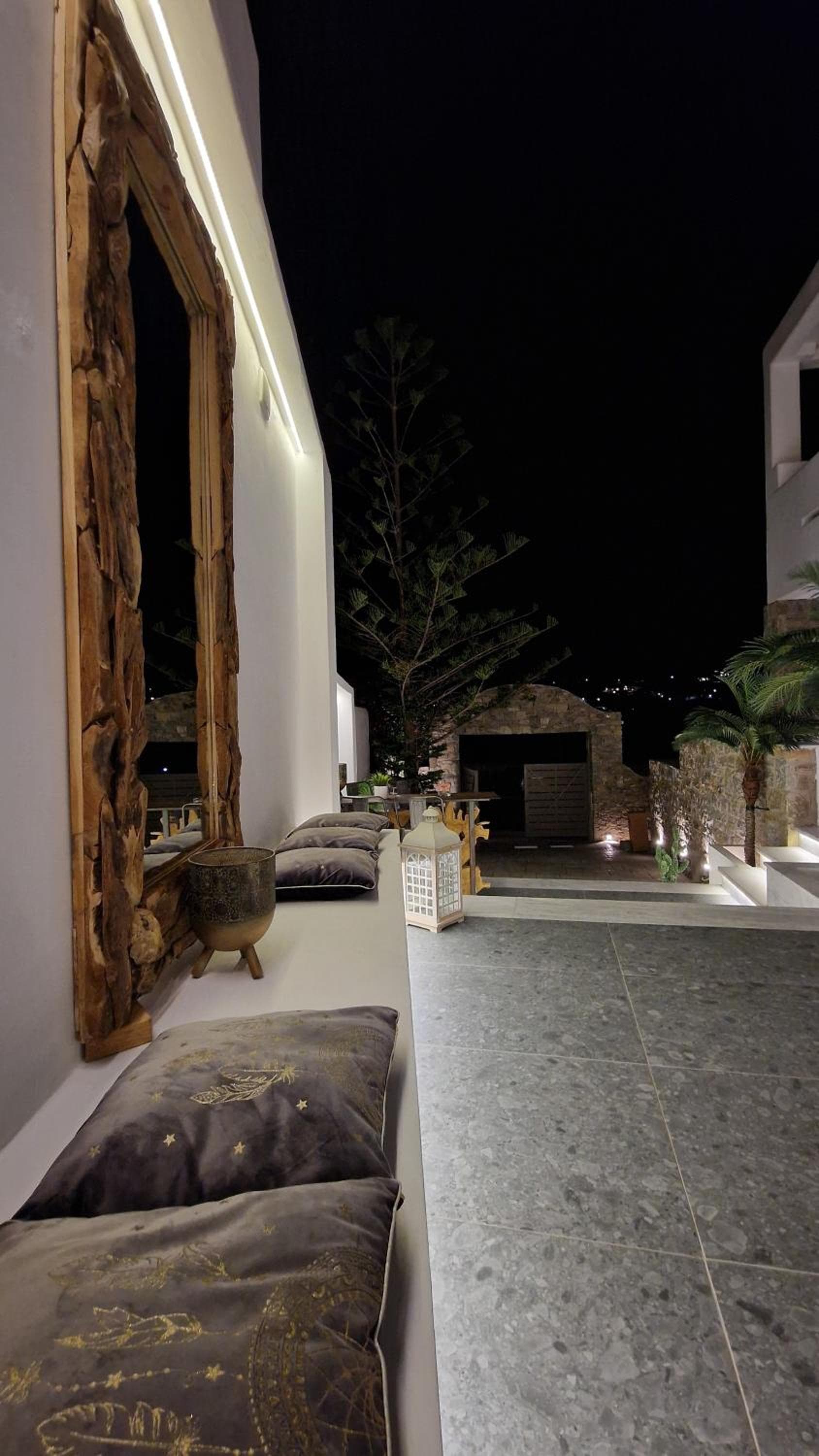 Mykonos Double Luxury Suites Collection-With External Hot spa Adults only