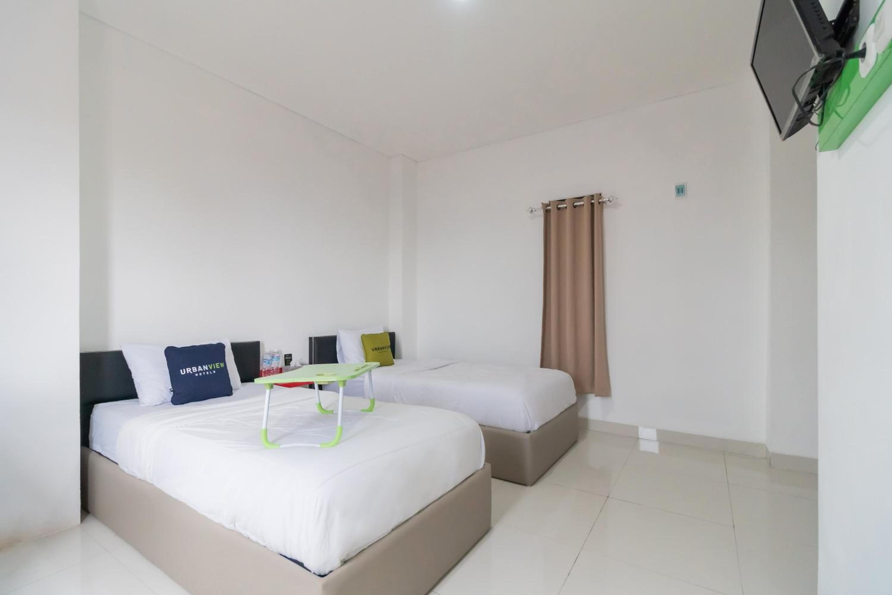 Urbanview Hotel Ephe Palembang by RedDoorz